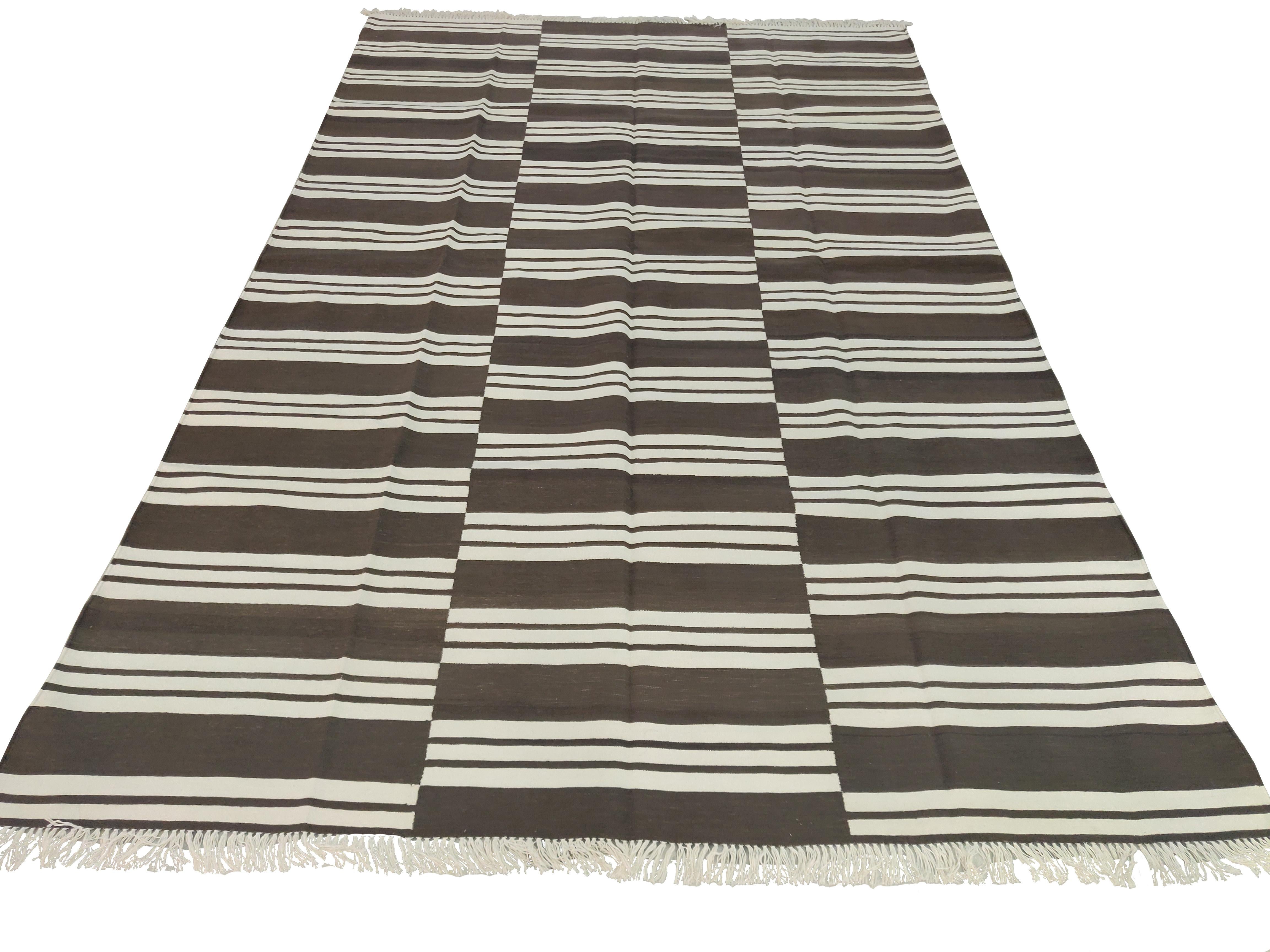 Mid-Century Modern Handmade Cotton Area Flat Weave Rug, 6x9 Brown And White Striped Indian Dhurrie For Sale