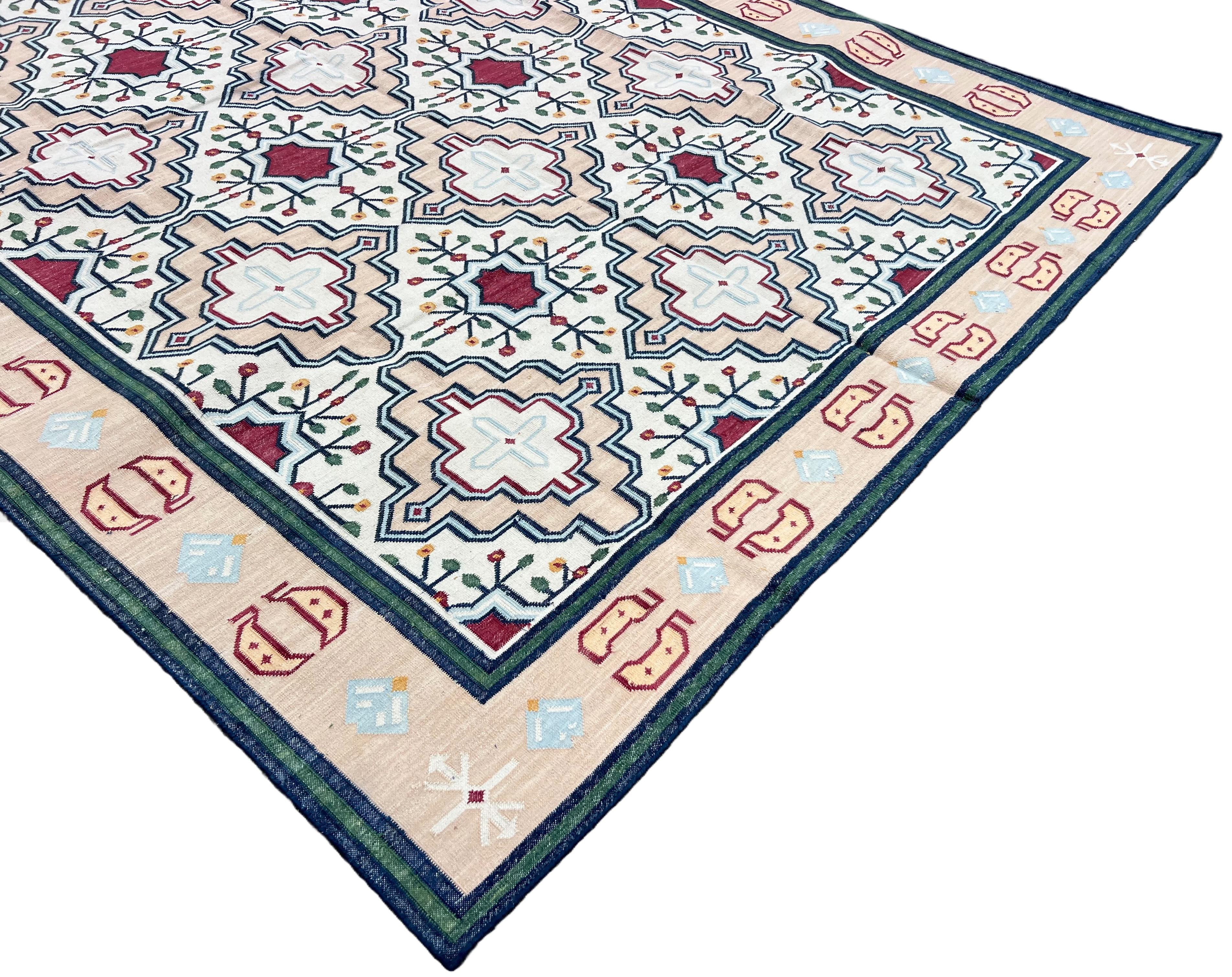Hand-Woven Handmade Cotton Area Flat Weave Rug, 6x9 Cream, Peach Geometric Indian Dhurrie For Sale