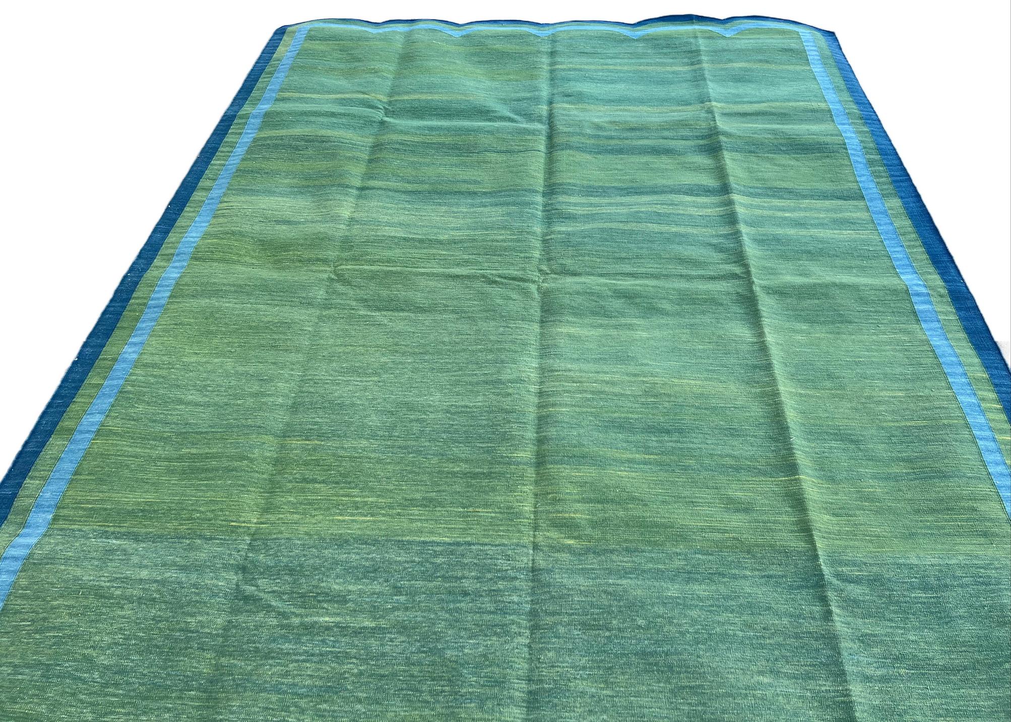 Contemporary Handmade Cotton Area Flat Weave Rug, 6x9 Green And Blue Scallop Striped Dhurrie For Sale