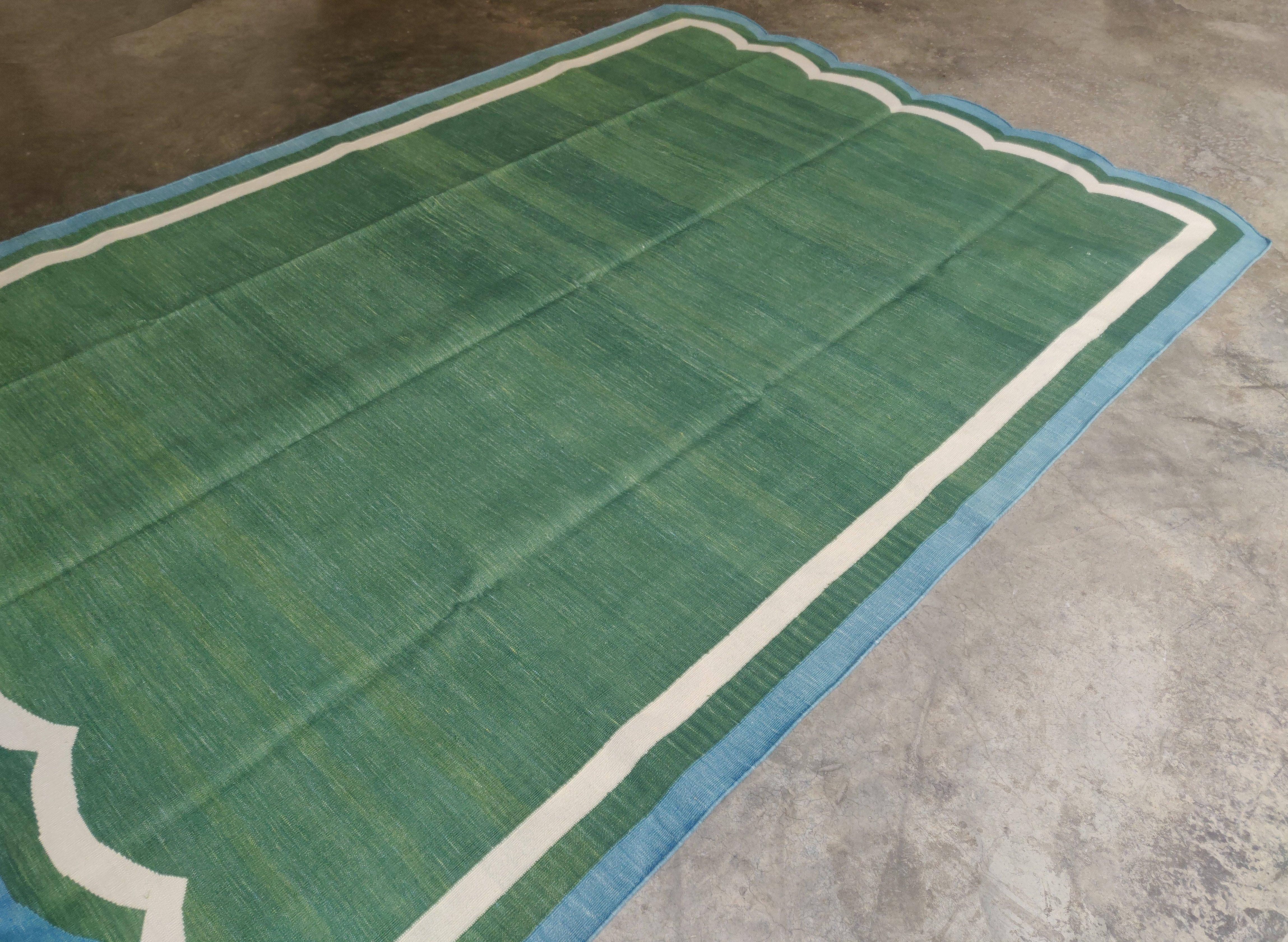 Handmade Cotton Area Flat Weave Rug, 6x9 Green And Blue Scalloped Indian Dhurrie For Sale 5