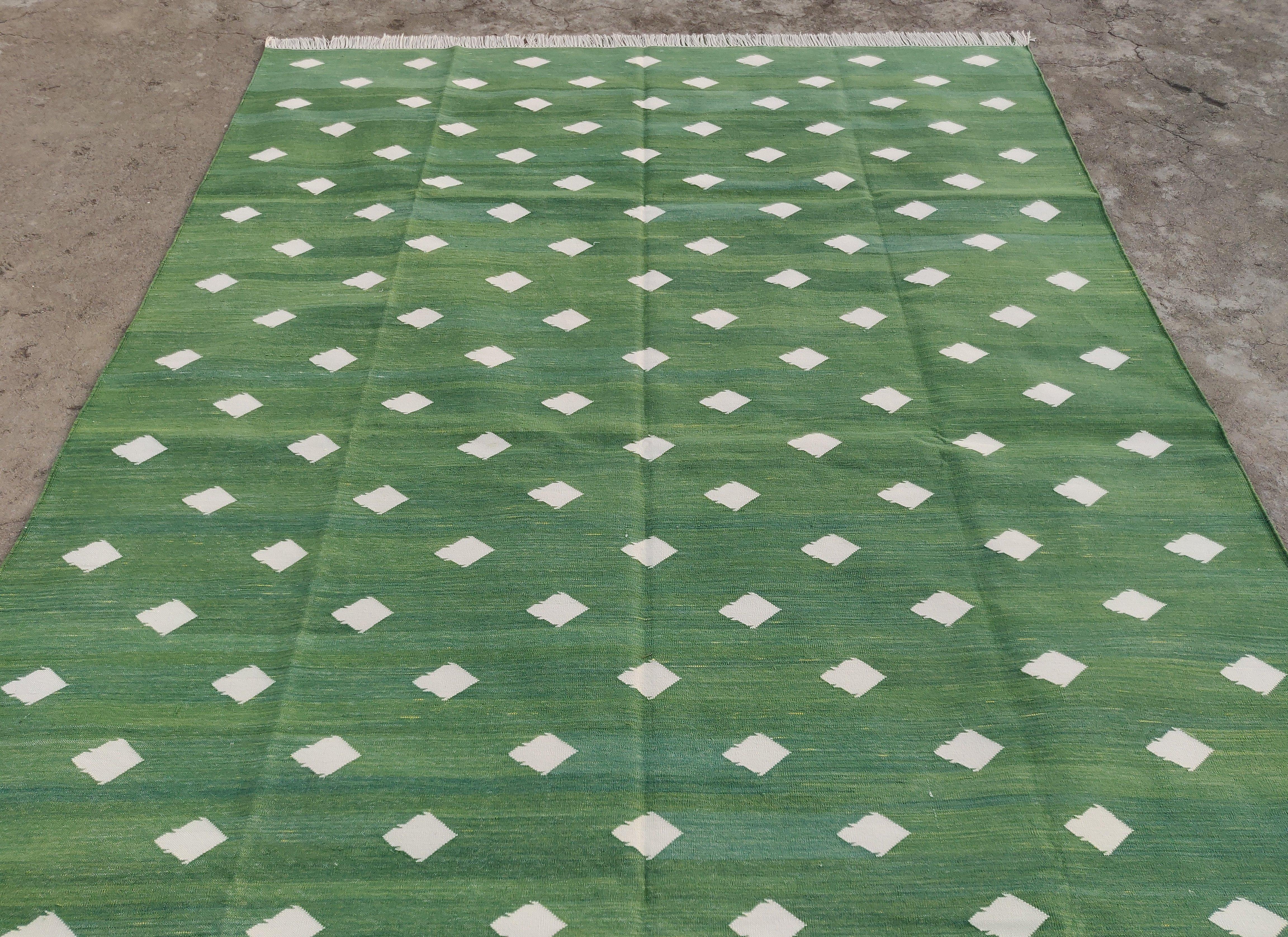 Contemporary Handmade Cotton Area Flat Weave Rug, 6x9 Green And White Leaf Indian Dhurrie Rug For Sale