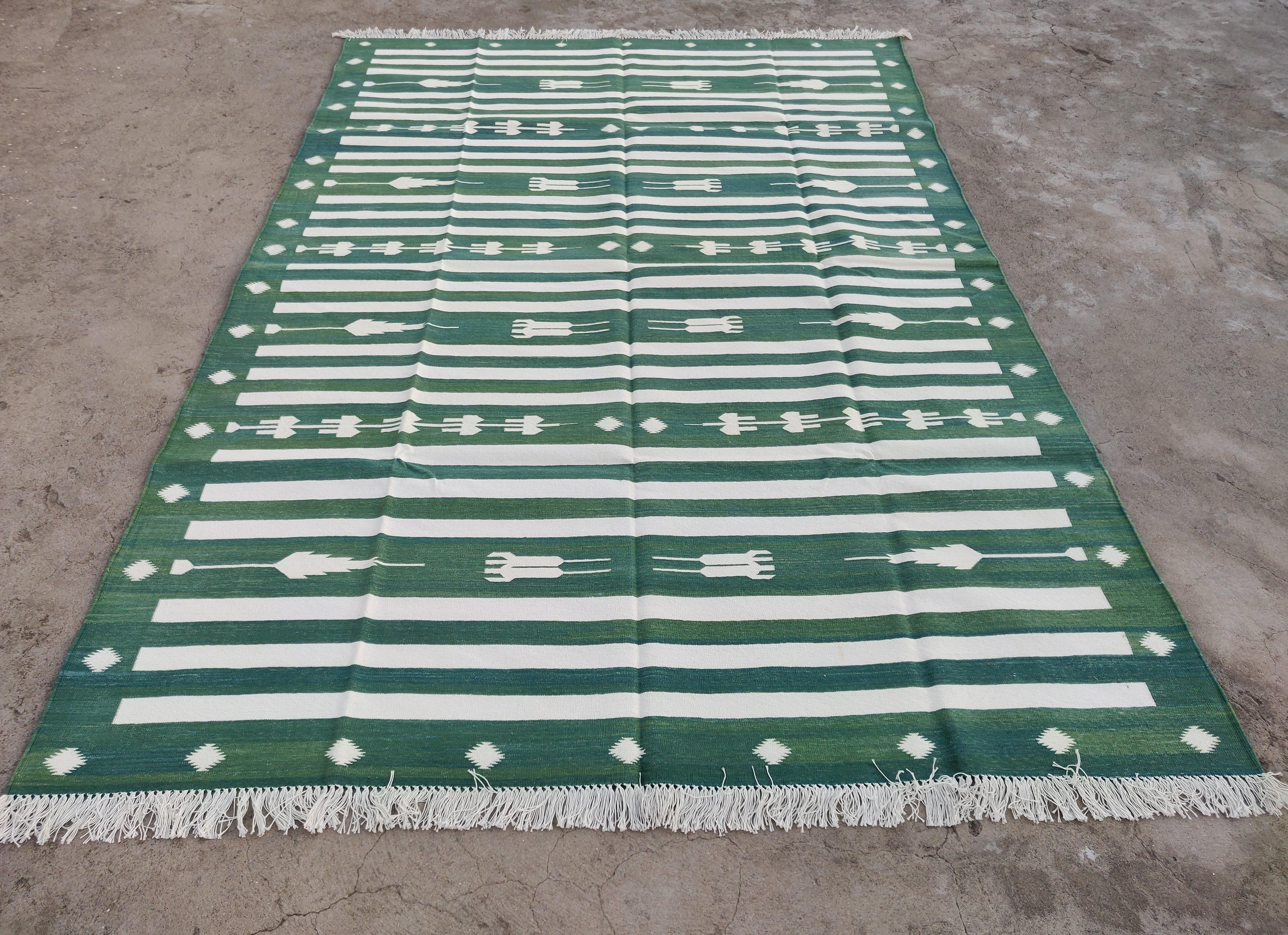 Contemporary Handmade Cotton Area Flat Weave Rug, 6x9 Green And White Striped Indian Dhurrie For Sale