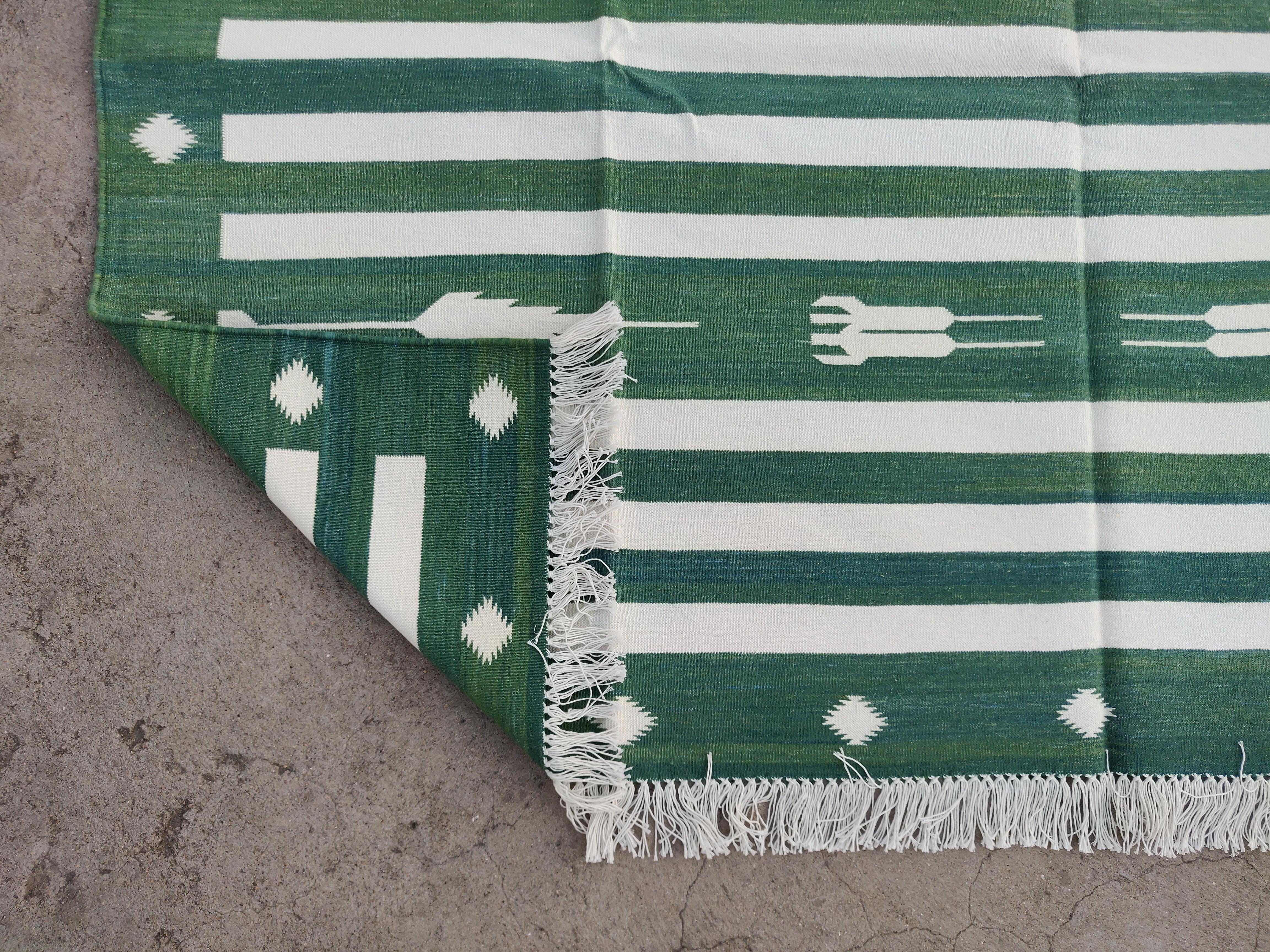 Handmade Cotton Area Flat Weave Rug, 6x9 Green And White Striped Indian Dhurrie For Sale 2