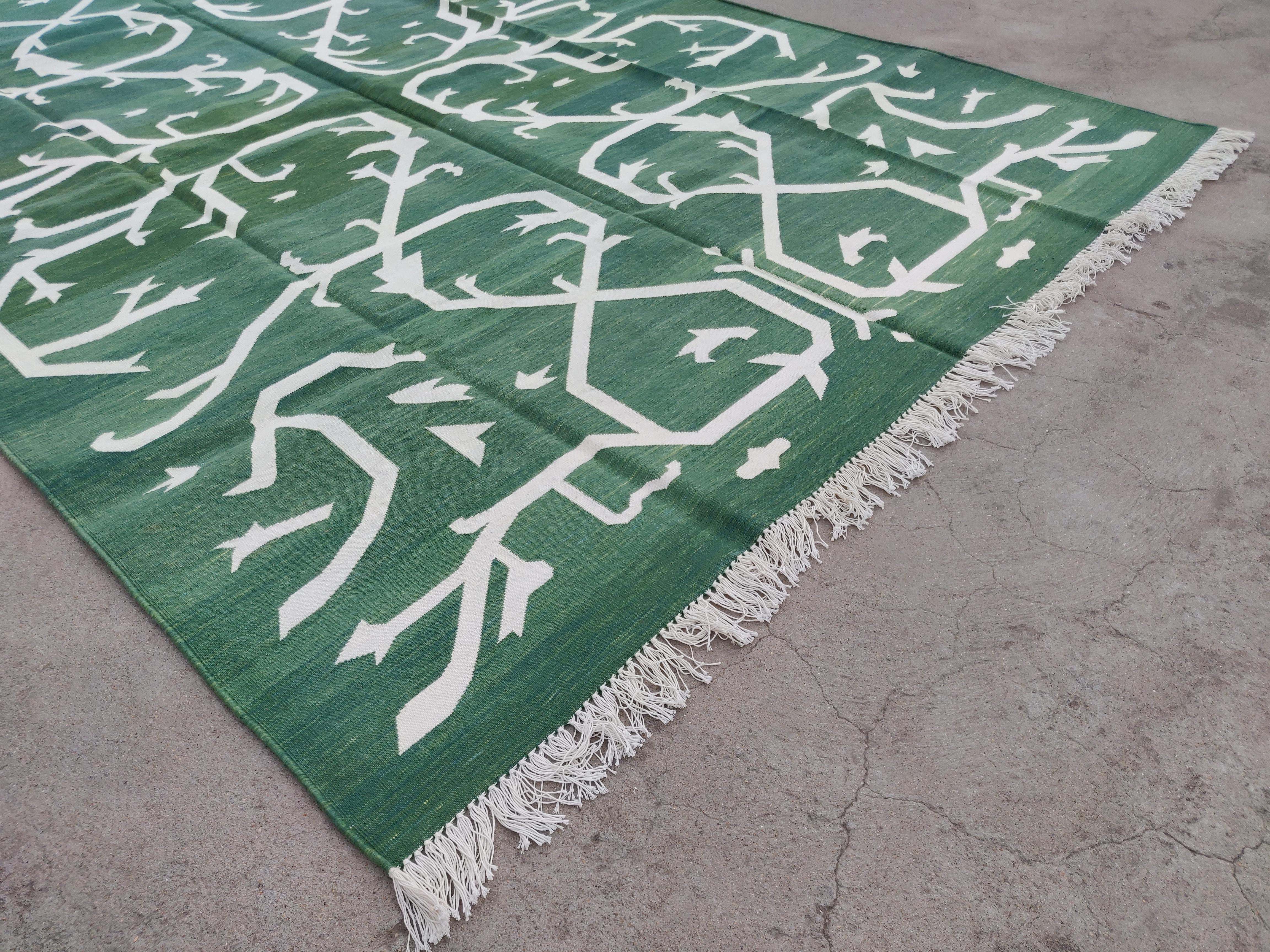 Mid-Century Modern Handmade Cotton Area Flat Weave Rug, 6x9 Green And White Tree Indian Dhurrie Rug For Sale