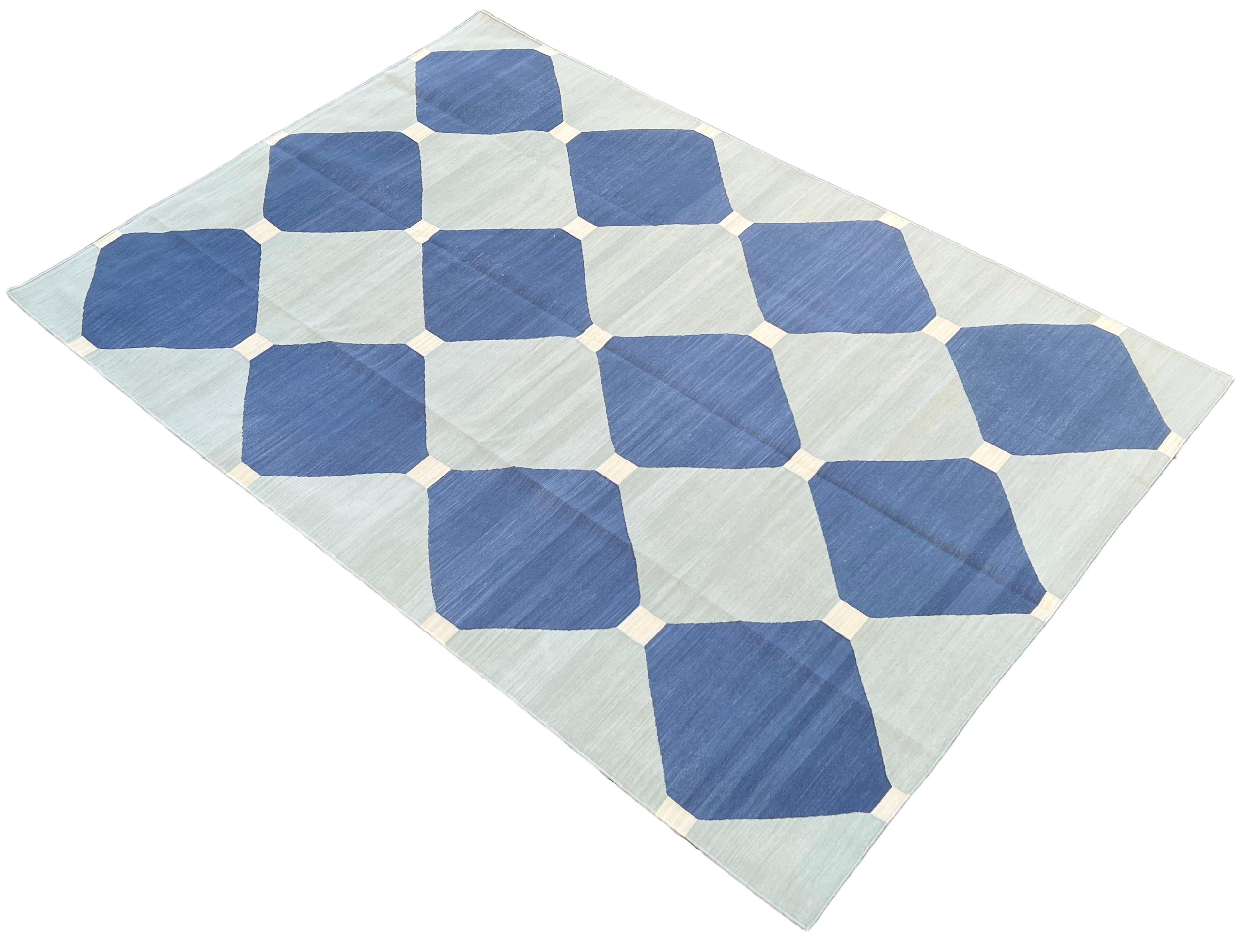 Handmade Cotton Area Flat Weave Rug, 6x9 Grey And Blue Tile Patterned Dhurrie For Sale 4