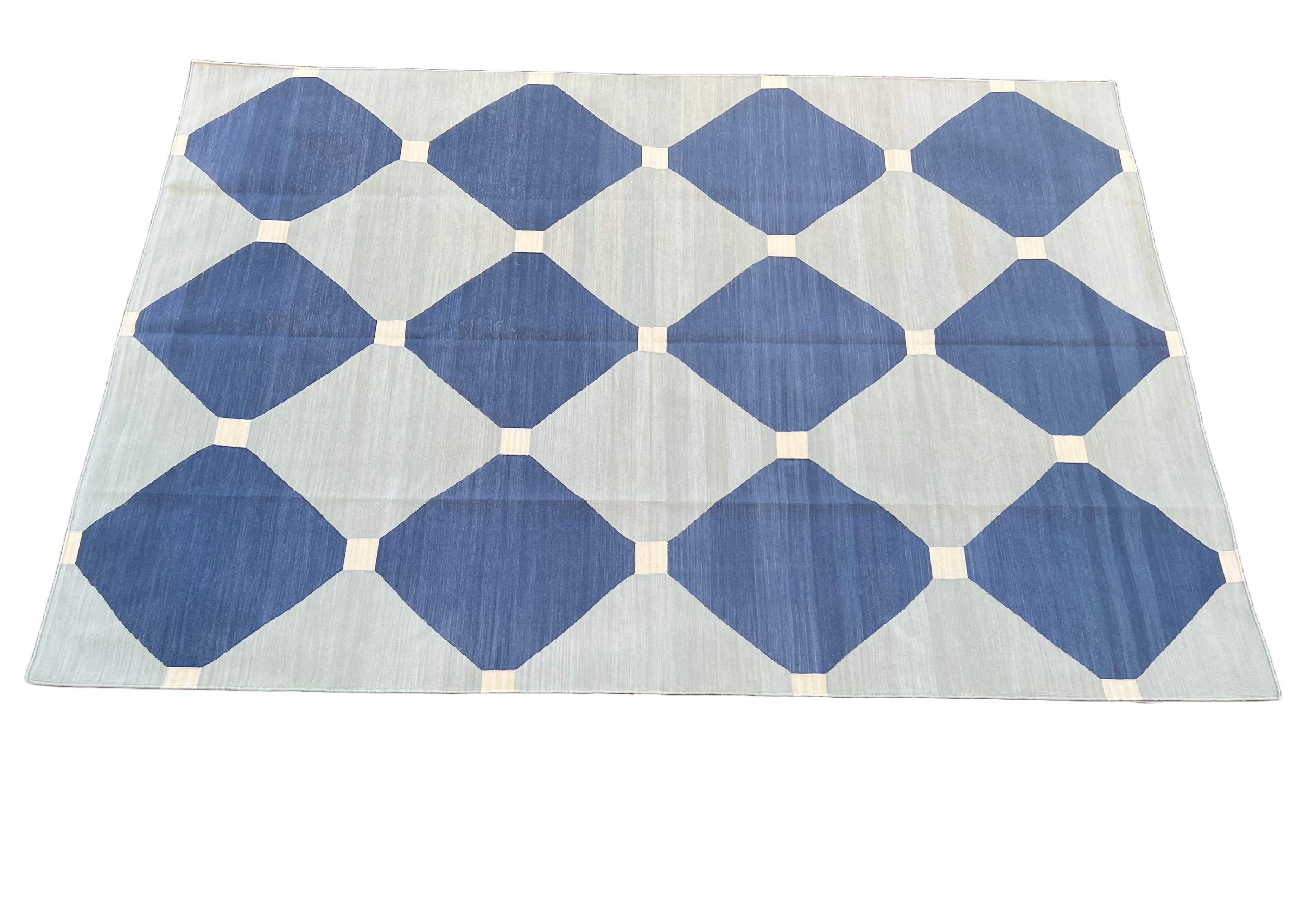 Handmade Cotton Area Flat Weave Rug, 6x9 Grey And Blue Tile Patterned Dhurrie For Sale 5
