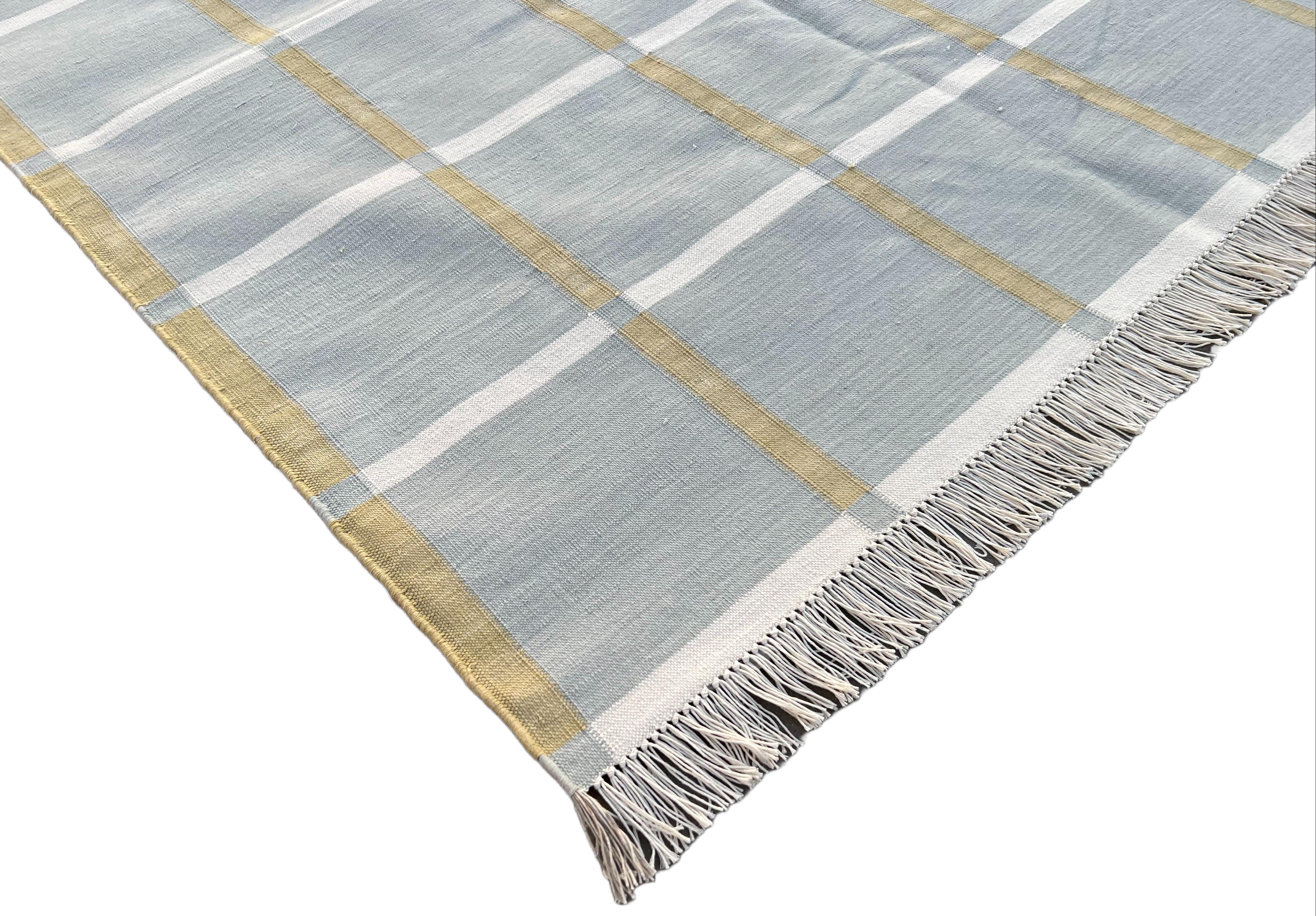 Hand-Woven Handmade Cotton Area Flat Weave Rug, 6x9 Grey Windowpane Checked Indian Dhurrie For Sale