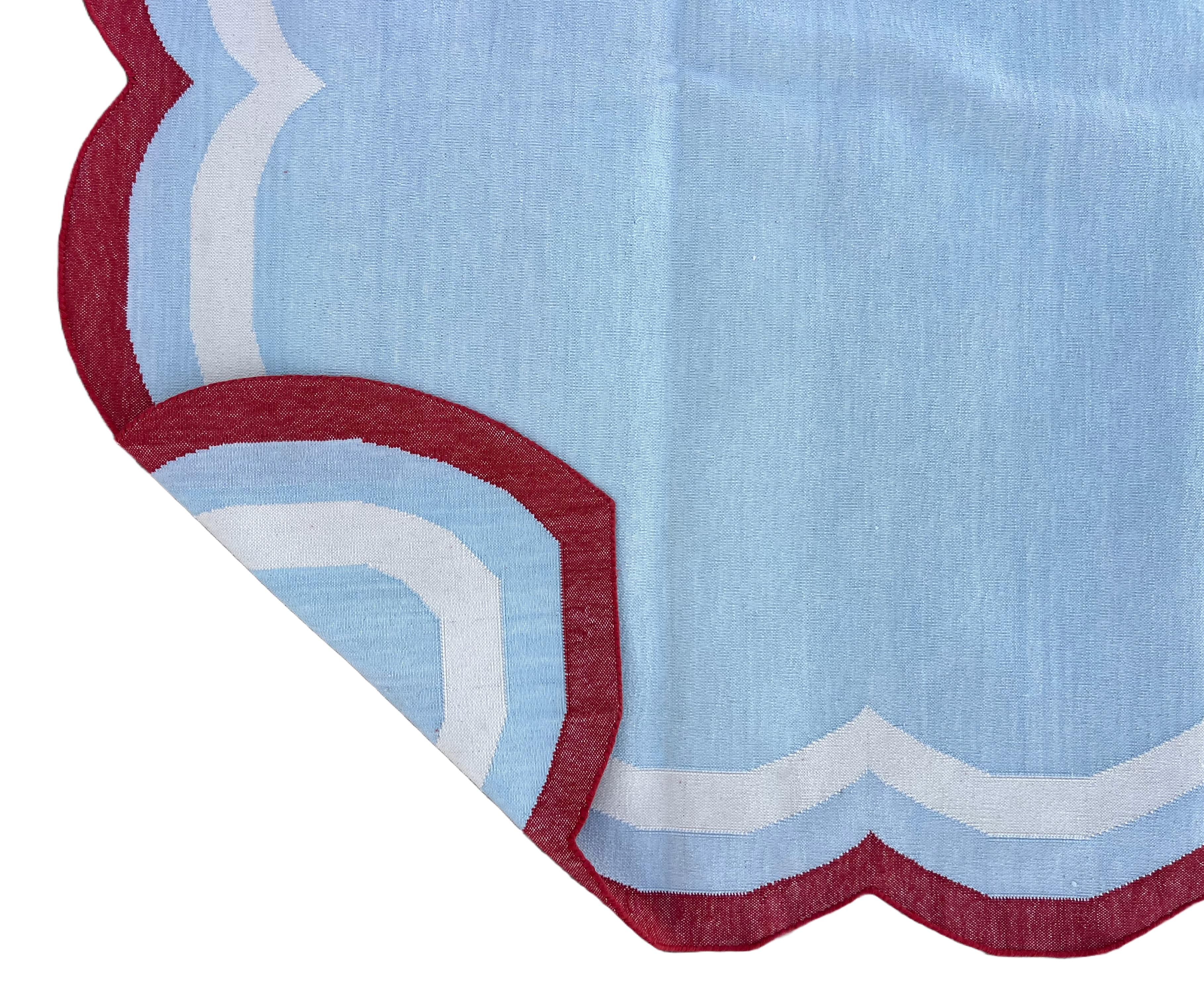Handmade Cotton Area Flat Weave Rug, 6x9 Sky Blue, Red Scalloped Indian Dhurrie For Sale 4