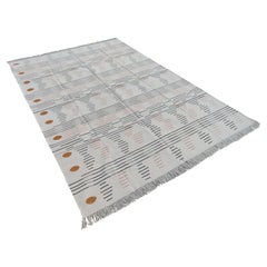Tapis de sol en coton tissé à plat, 6x9 rayé blanc et noir Indian Dhurrie