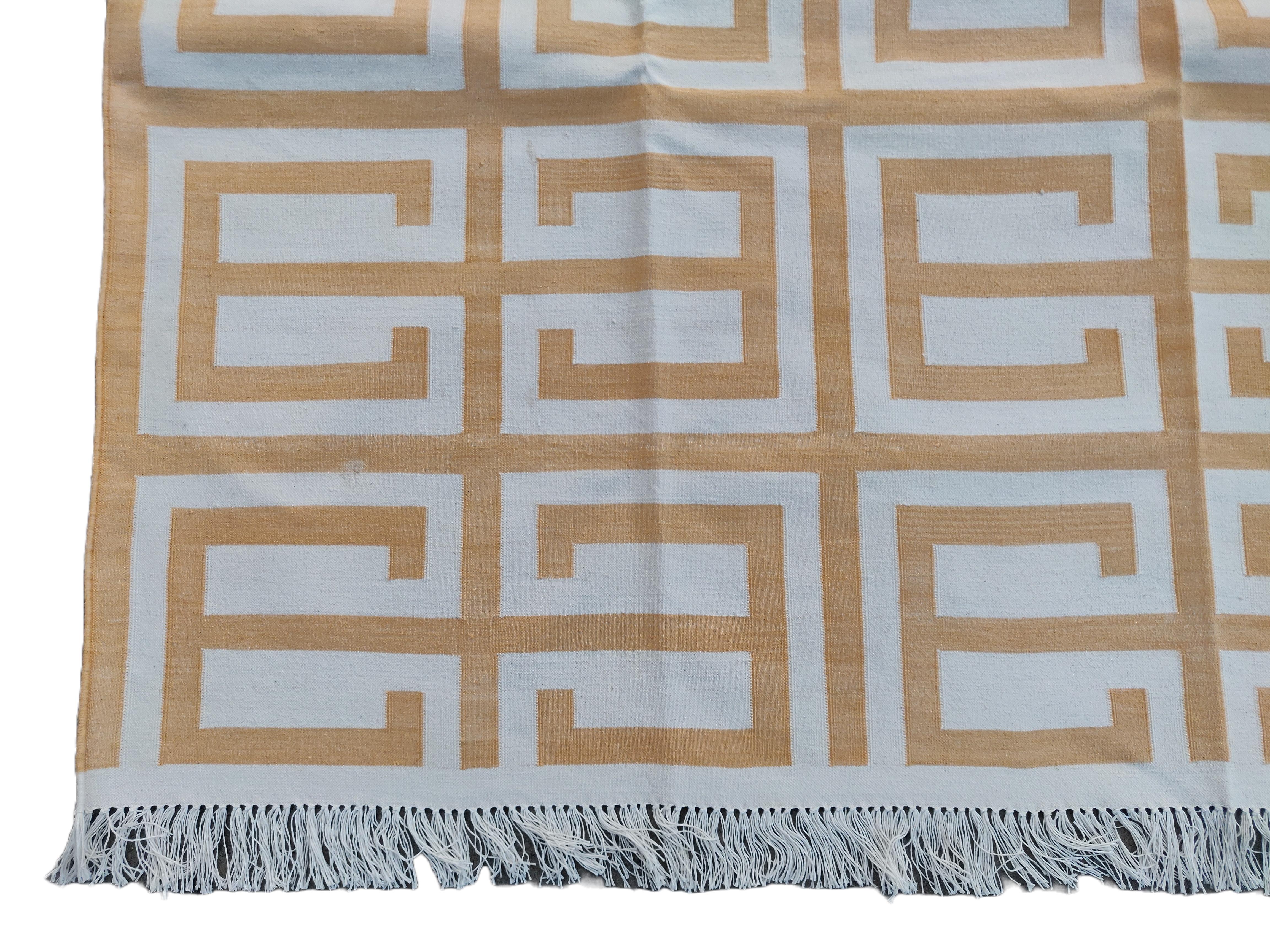 Handmade Cotton Area Flat Weave Rug, 6x9 Yellow, White Geometric Indian Dhurrie For Sale 2