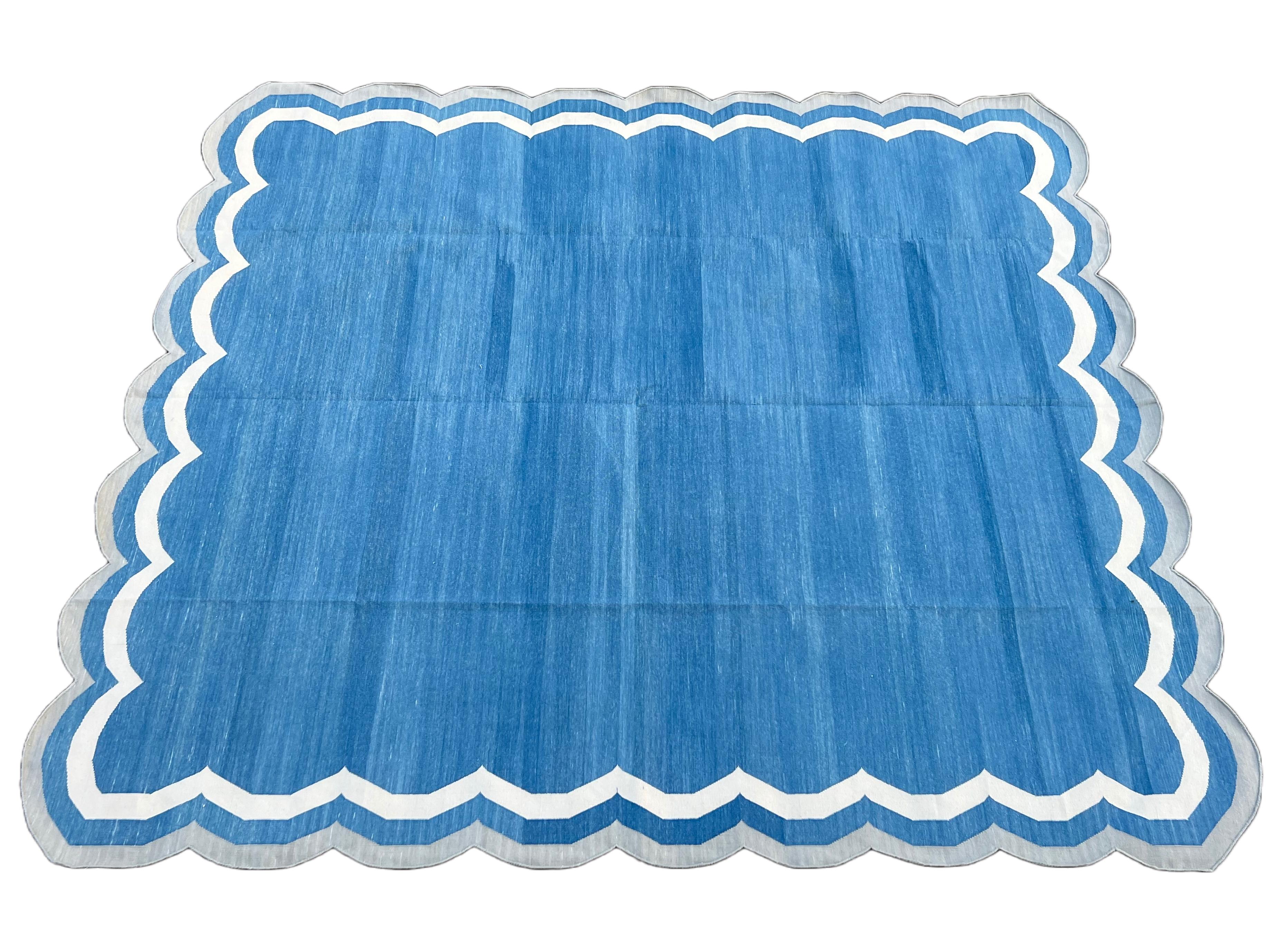 Handmade Cotton Area Flat Weave Rug, 8x10 Blue And Grey Scalloped Stripe Dhurrie For Sale 4