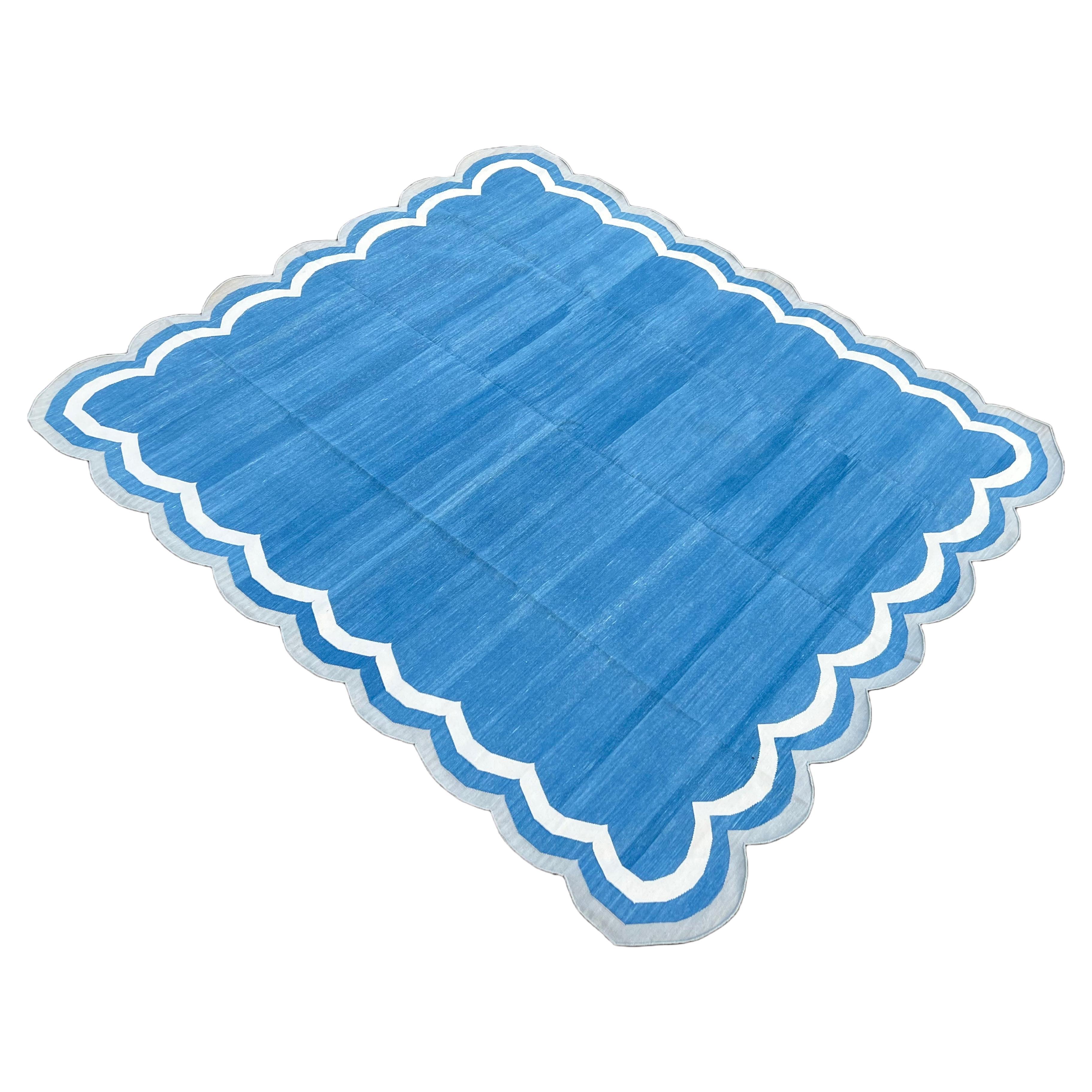 Tappeto a tessitura piatta in cotone fatto a mano, 8x10 Blu e grigio a strisce smerlate Dhurrie