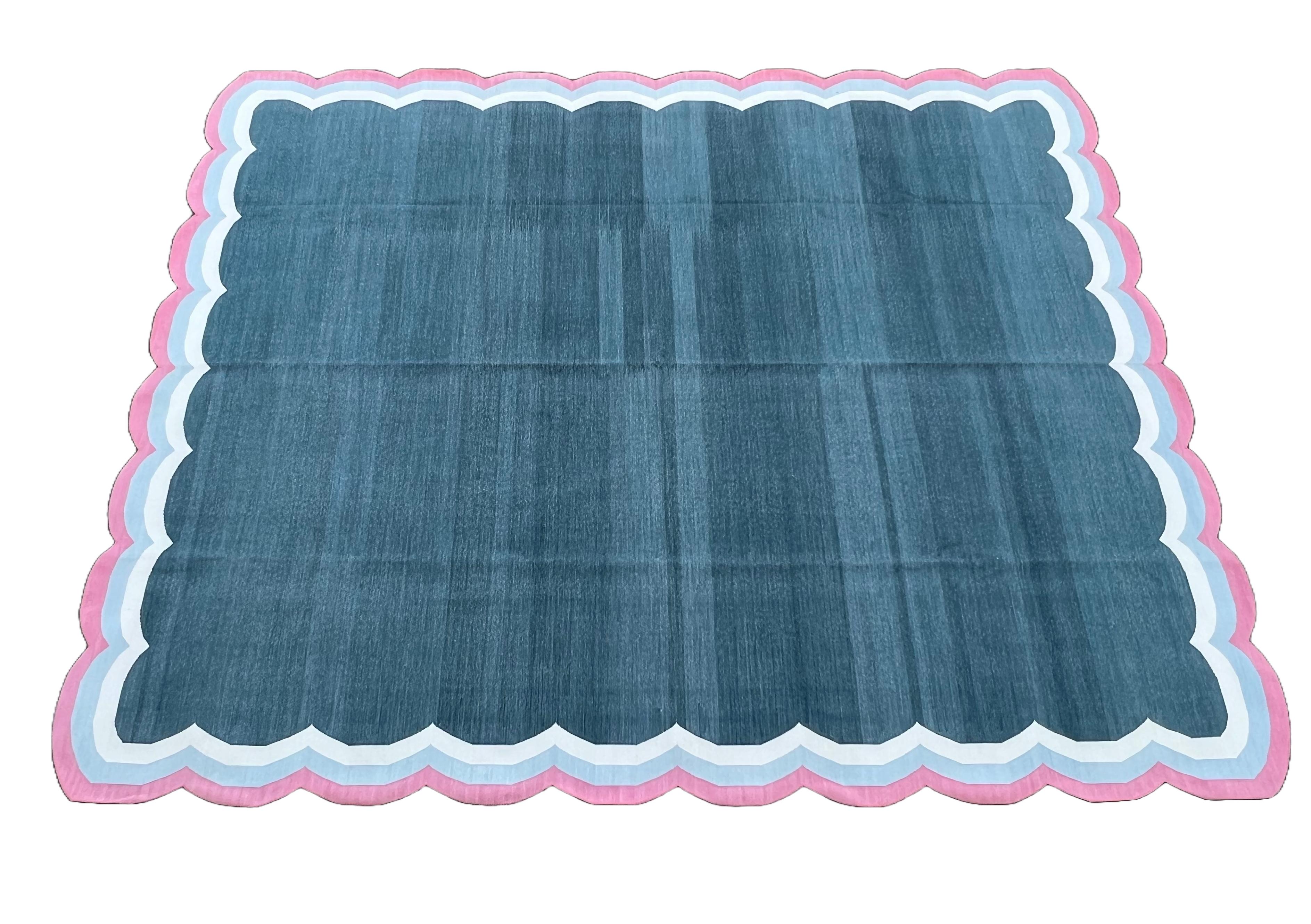 Handmade Cotton Area Flat Weave Rug, 8x10 Blue And Pink Scalloped Indian Dhurrie For Sale 5