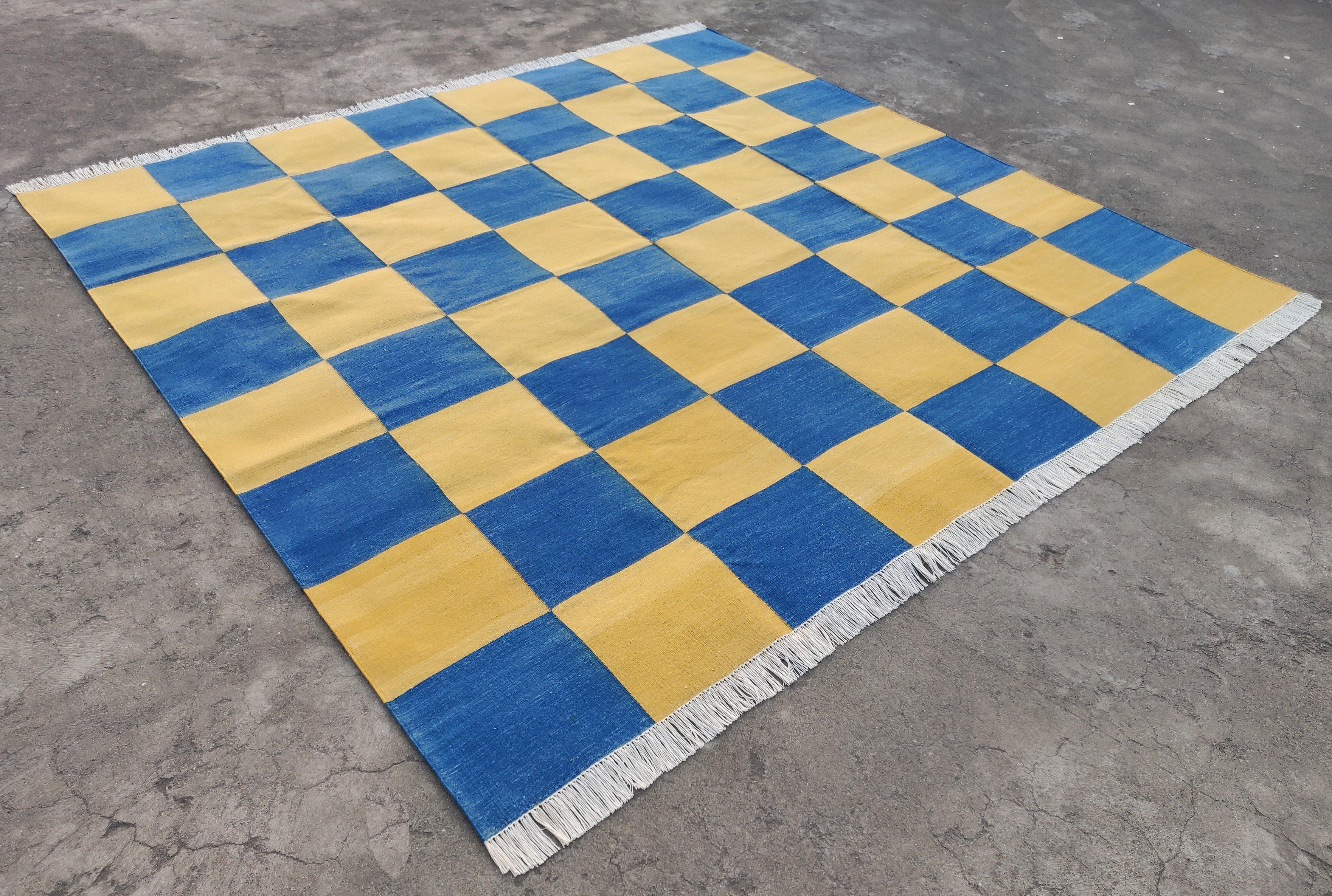 Mid-Century Modern Handmade Cotton Area Flat Weave Rug, 8x10 Blue And Yellow Checked Indian Dhurrie For Sale