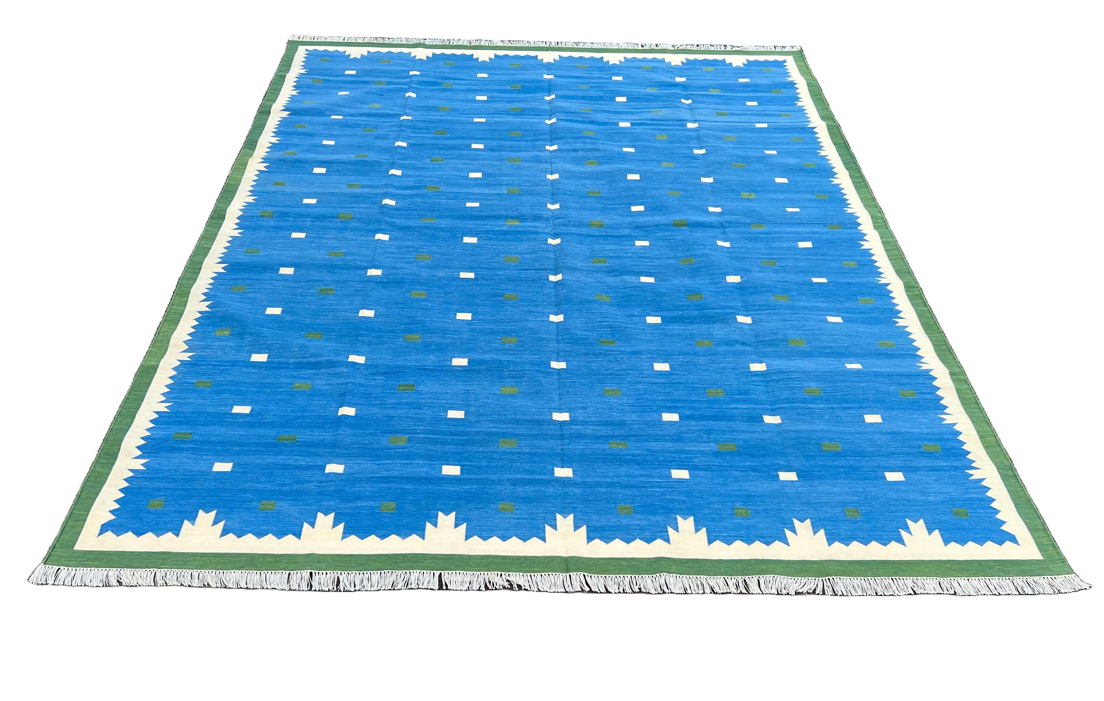 Tapis en coton tissé à plat, 8x10 bleu, vert géométrique indien Dhurrie en vente 3