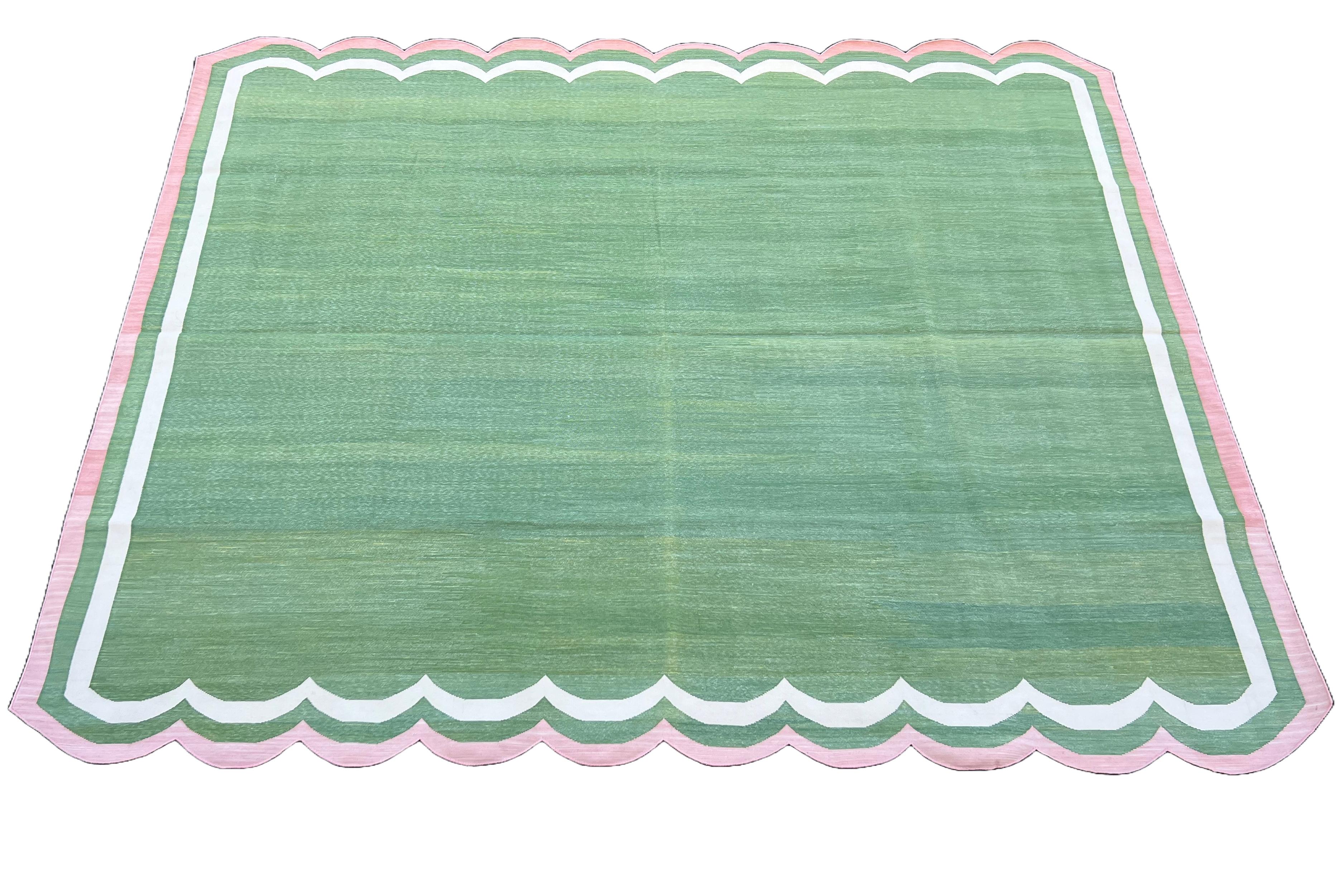 Tappeto a tessitura piatta in cotone fatto a mano, 8x10 Greene & Greene Rosa Dhurrie Indiano in vendita 4