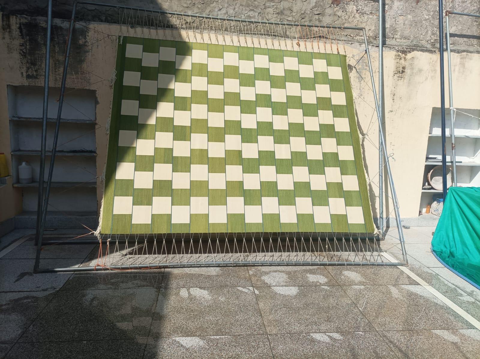 Tappeto a tessitura piatta in cotone fatto a mano, 8x10 Greene & Greene a quadri indiani in vendita 1