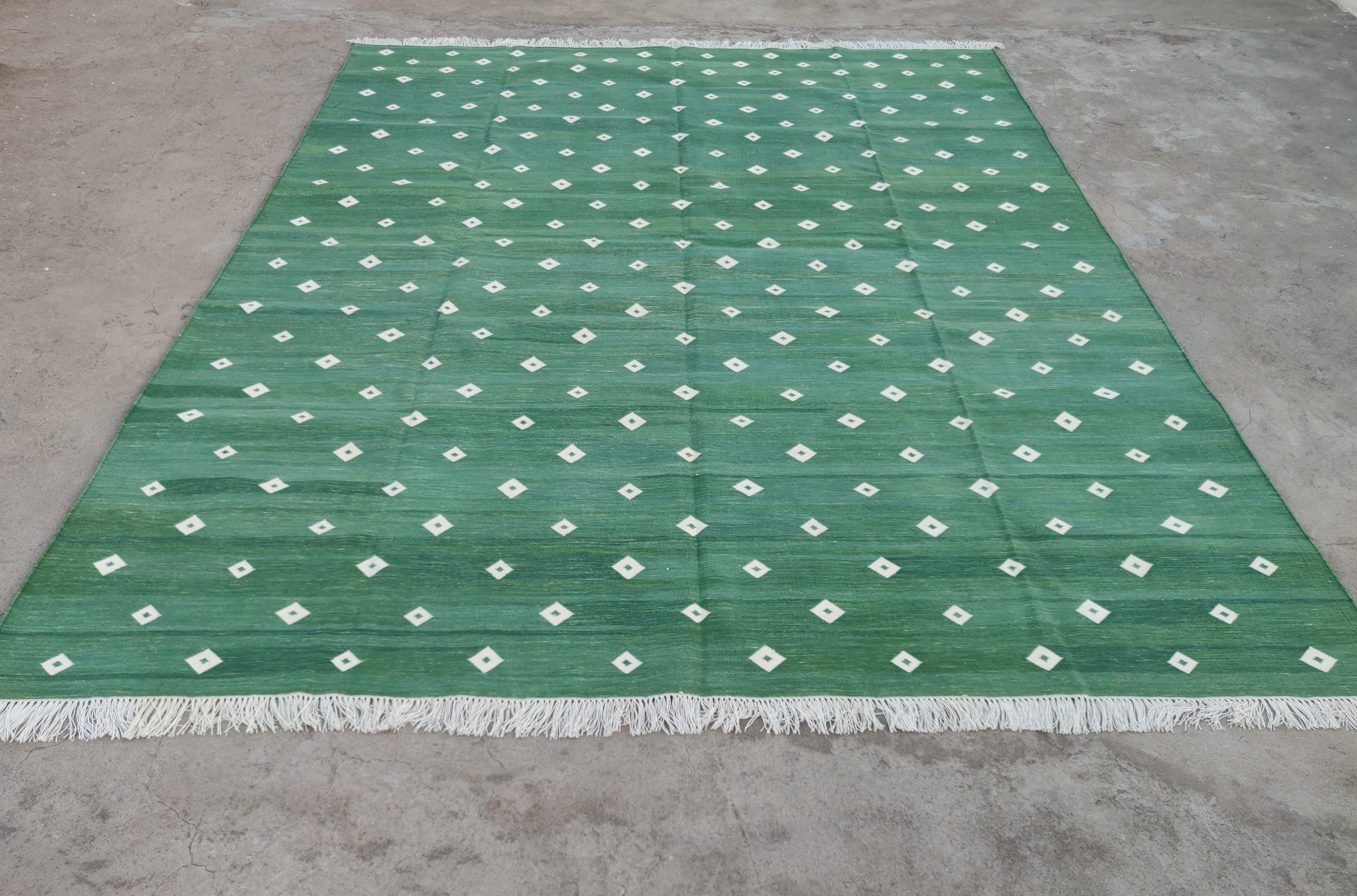 Handmade Cotton Area Flat Weave Rug, 8x10 Green And White Diamond Indian Dhurrie For Sale 3