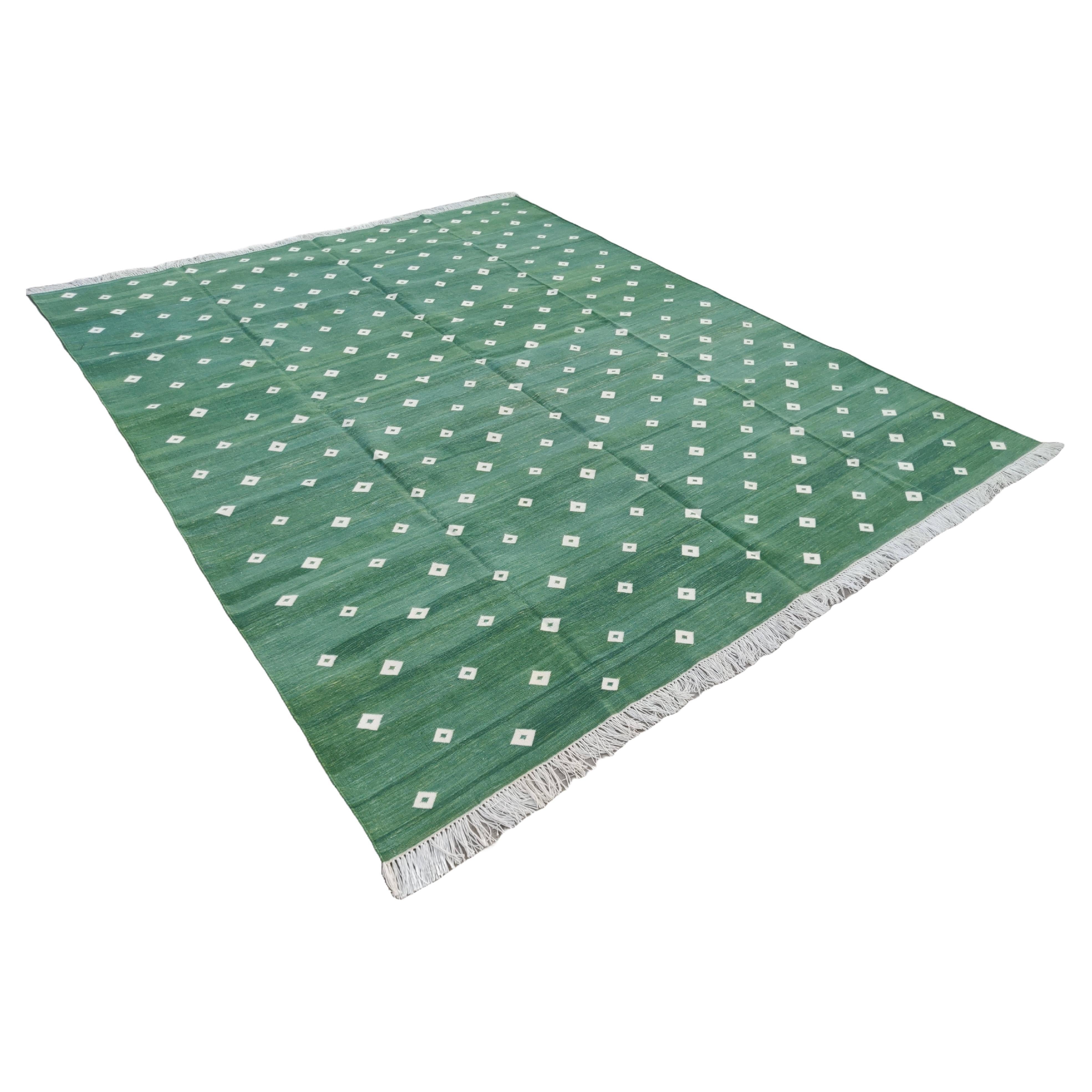 Alfombra de Algodón Hecha a Mano, 8x10 Diamante Verde y Blanco Dhurrie Indio
