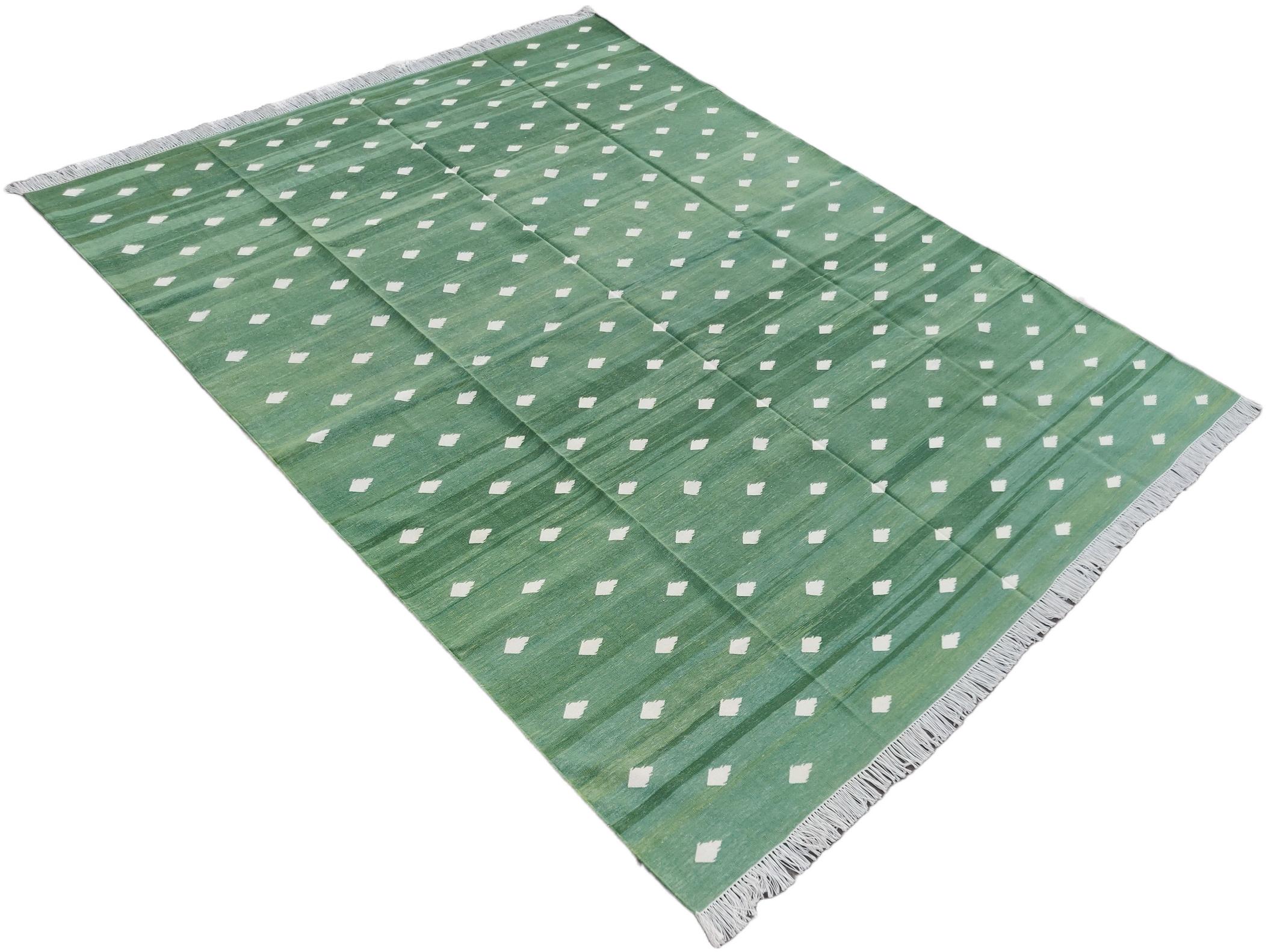 Handmade Cotton Area Flat Weave Rug, 8x10 Green And White Leaf Indian Dhurrie For Sale 2