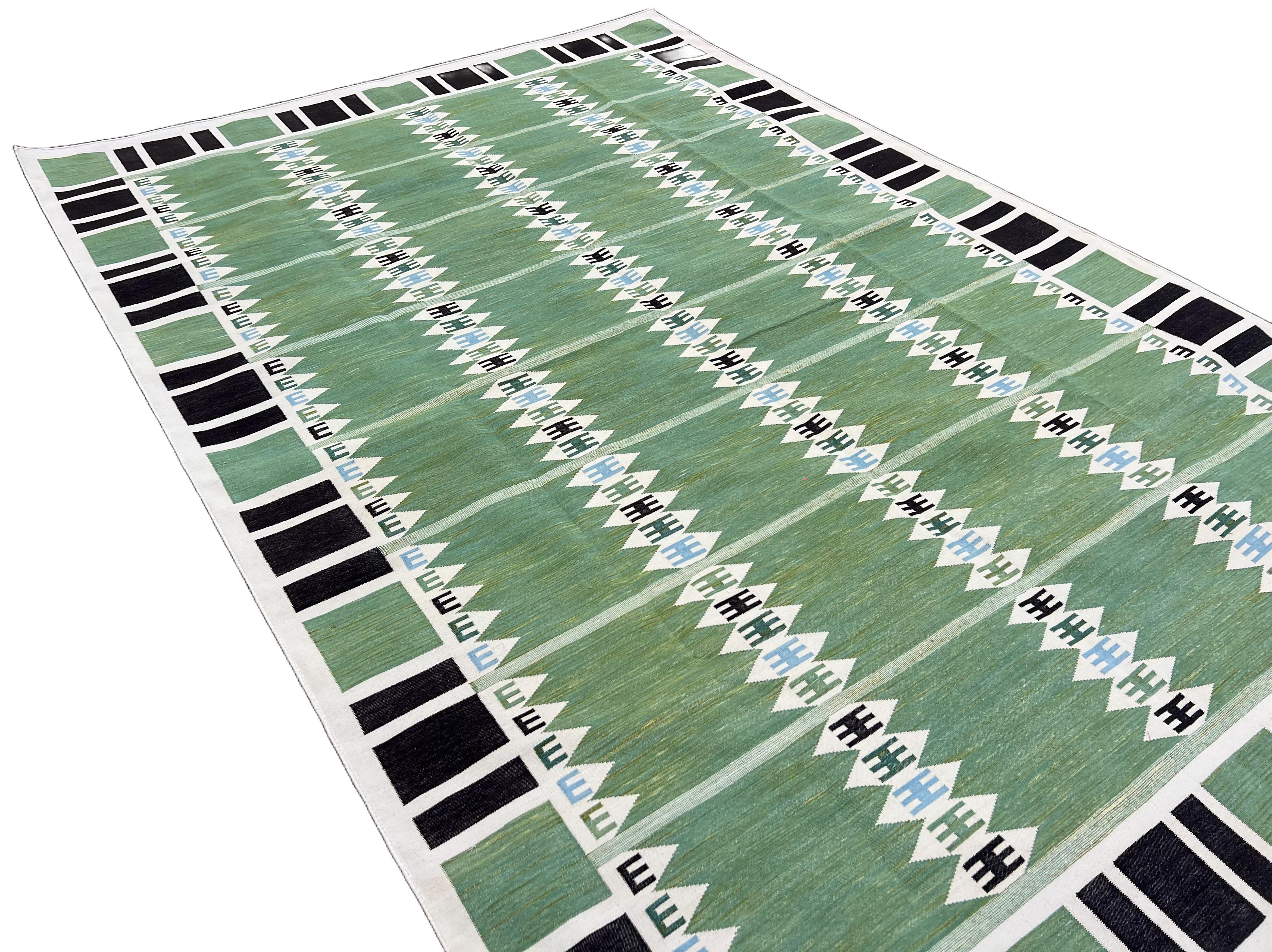 Contemporary Handmade Cotton Area Flat Weave Rug, 8x10 Green, Cream Geometric Indian Dhurrie For Sale