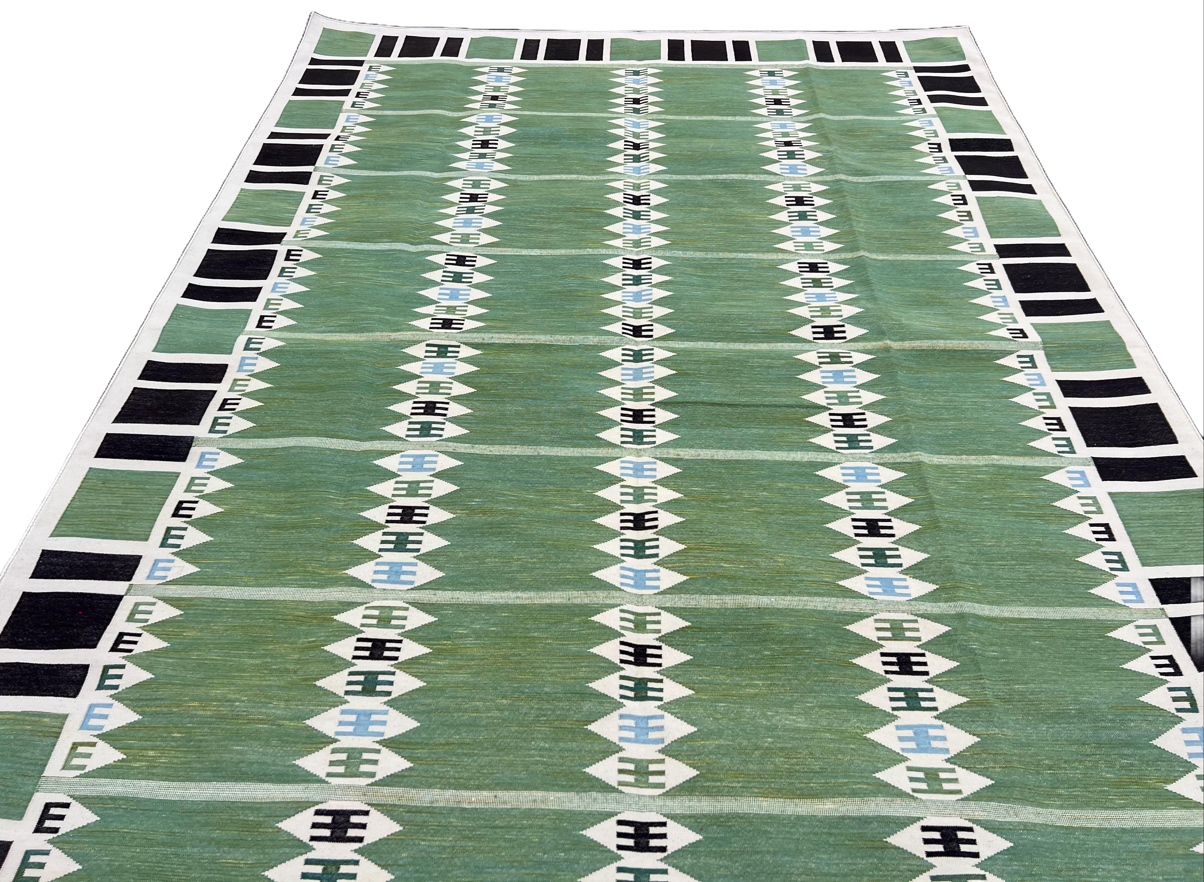 Handmade Cotton Area Flat Weave Rug, 8x10 Green, Cream Geometric Indian Dhurrie For Sale 3