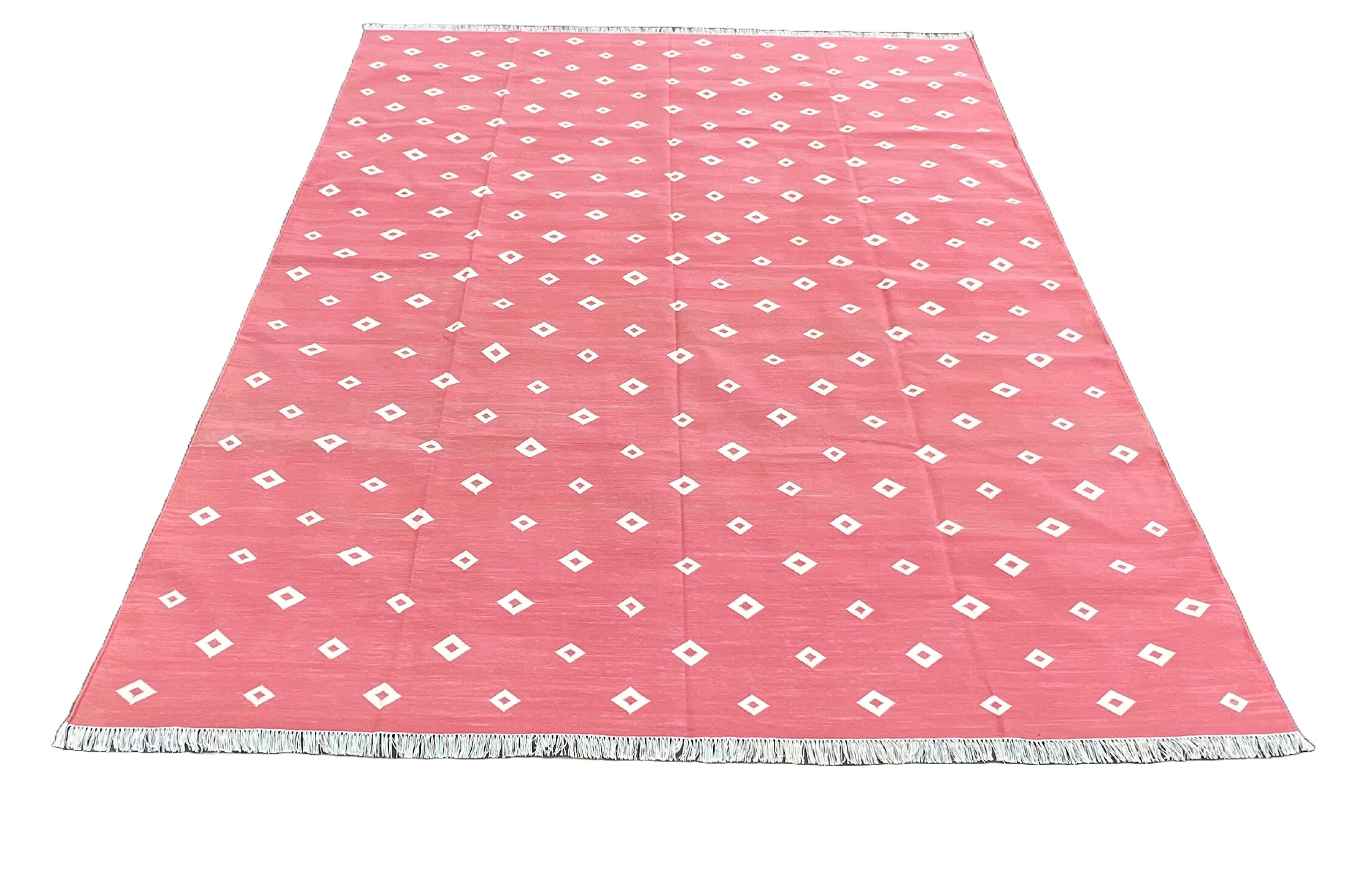 Contemporary Handmade Cotton Area Flat Weave Rug, 8x10 Pink And White Diamond Indian Dhurrie For Sale