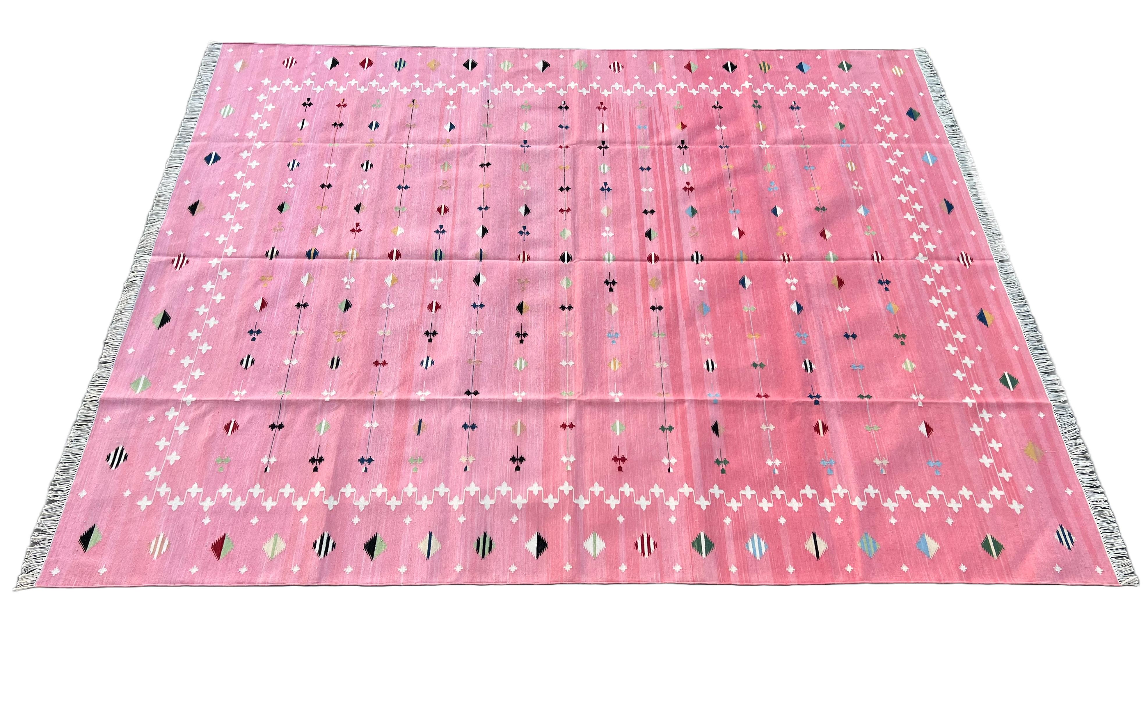 Indian Handmade Cotton Area Flat Weave Rug, 8x10 Pink And White Shooting Star Dhurrie For Sale