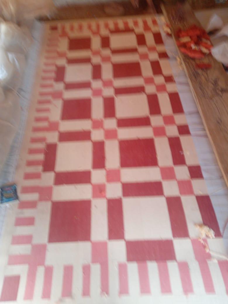 Tappeto a tessitura piatta in cotone fatto a mano, 8x10 Rosso e crema Geometrico Indiano Dhurrie in vendita 4
