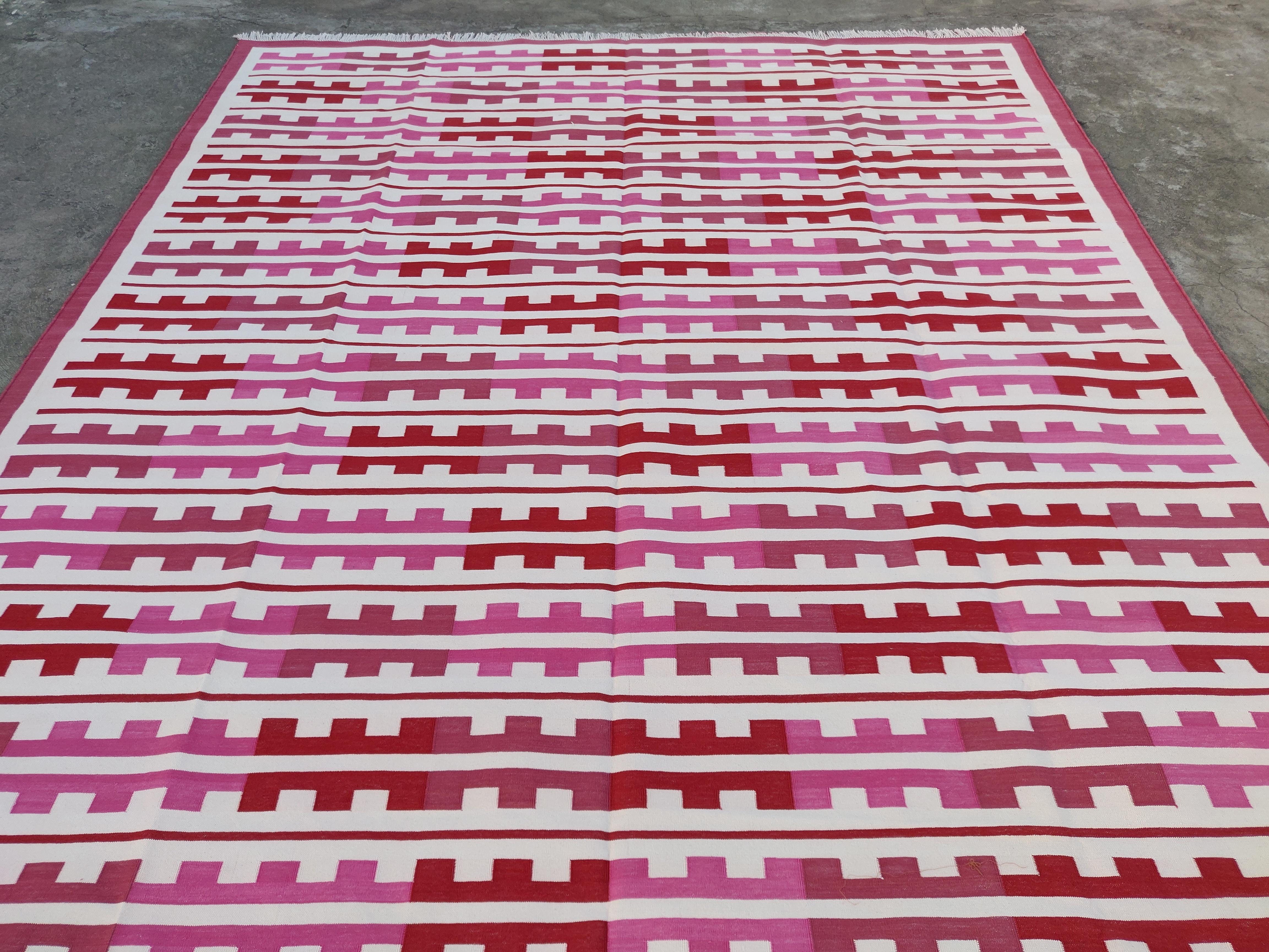 Handmade Cotton Area Flat Weave Rug, 8x10 Red & White Marianne Striped Dhurrie In New Condition For Sale In Jaipur, IN