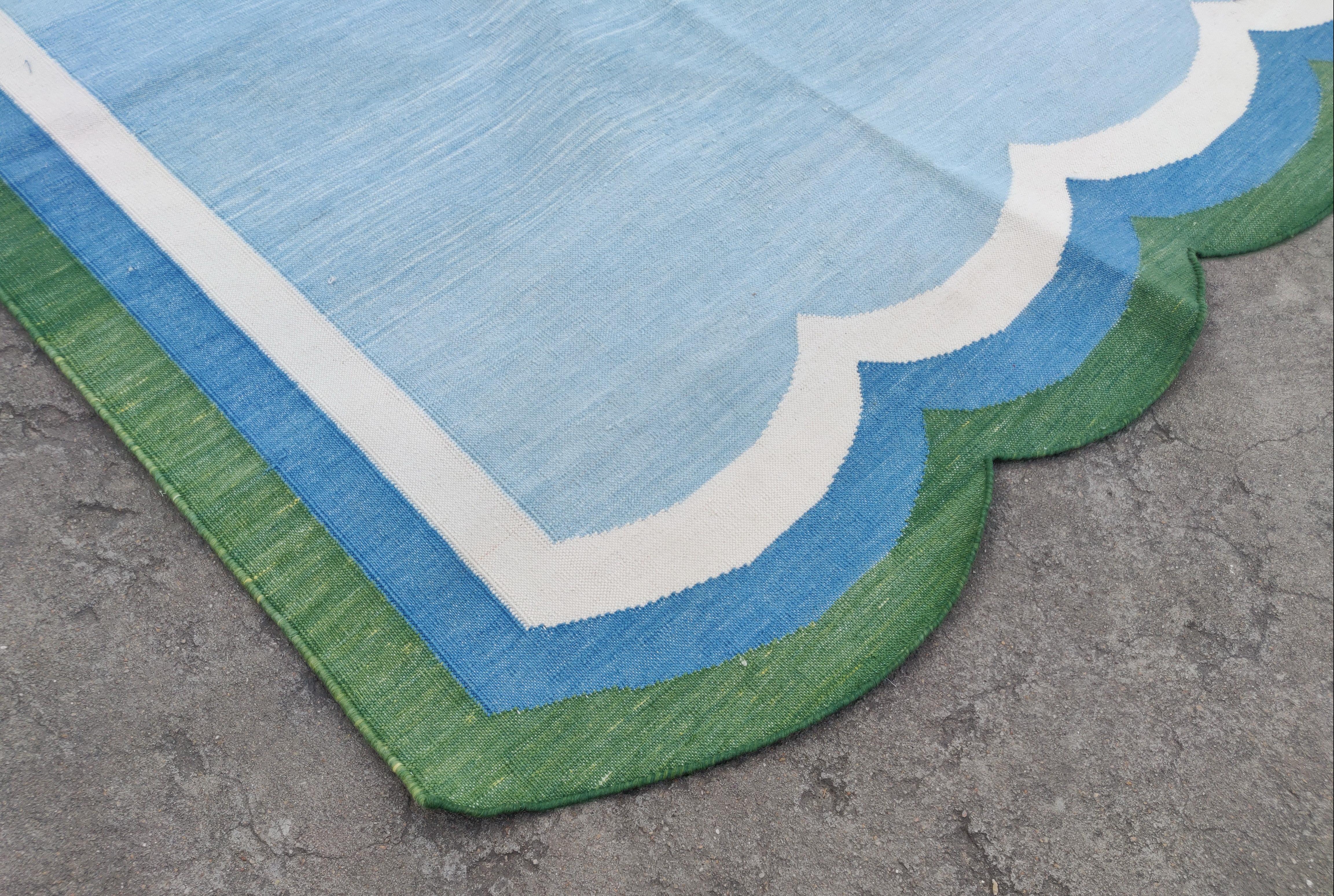 Mid-Century Modern Handmade Cotton Area Flat Weave Rug, 8x10 Sky Blue, Green Scallop Indian Dhurrie For Sale