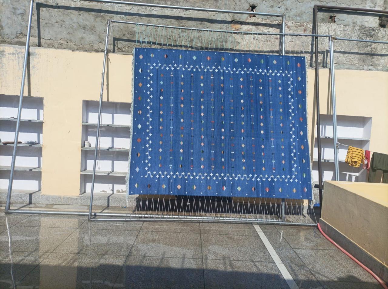 Tappeto a tessitura piatta in cotone fatto a mano, 9x12 Stella cadente blu e bianca Dhurrie in vendita 5