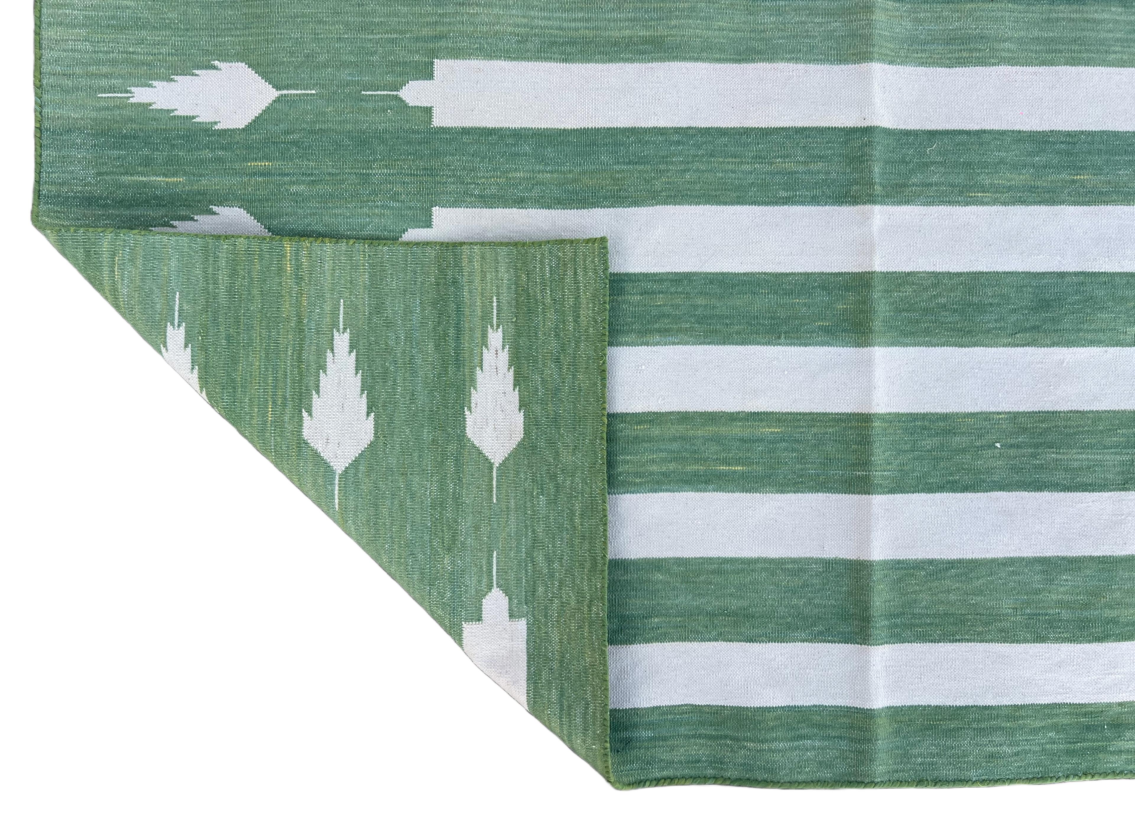 Handmade Cotton Area Flat Weave Rug, 9x12 Green And White Striped Indian Dhurrie For Sale 5