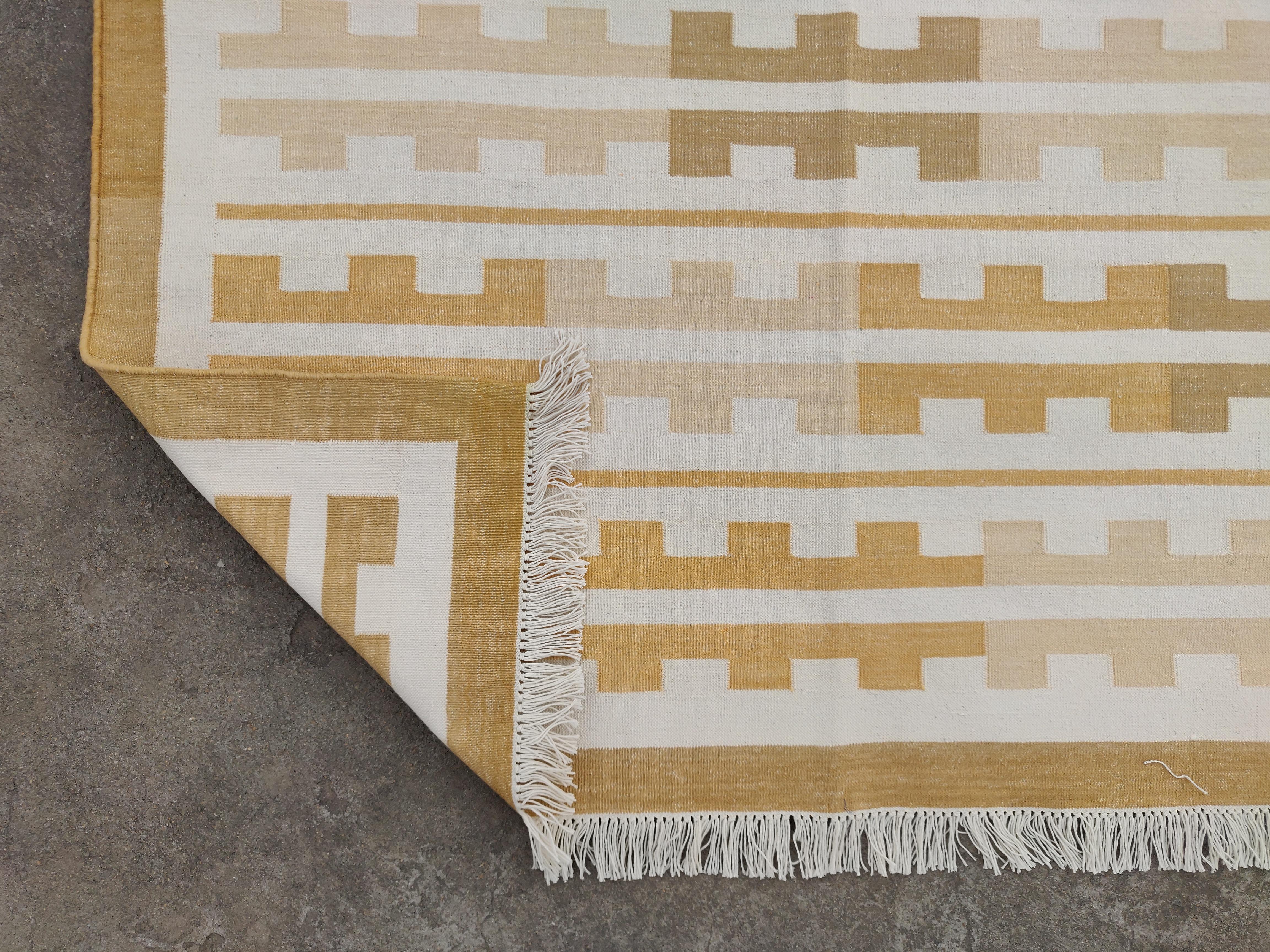 Handmade Cotton Area Flat Weave Rug, 9x12 Yellow, White Marianne Striped Dhurrie For Sale 1