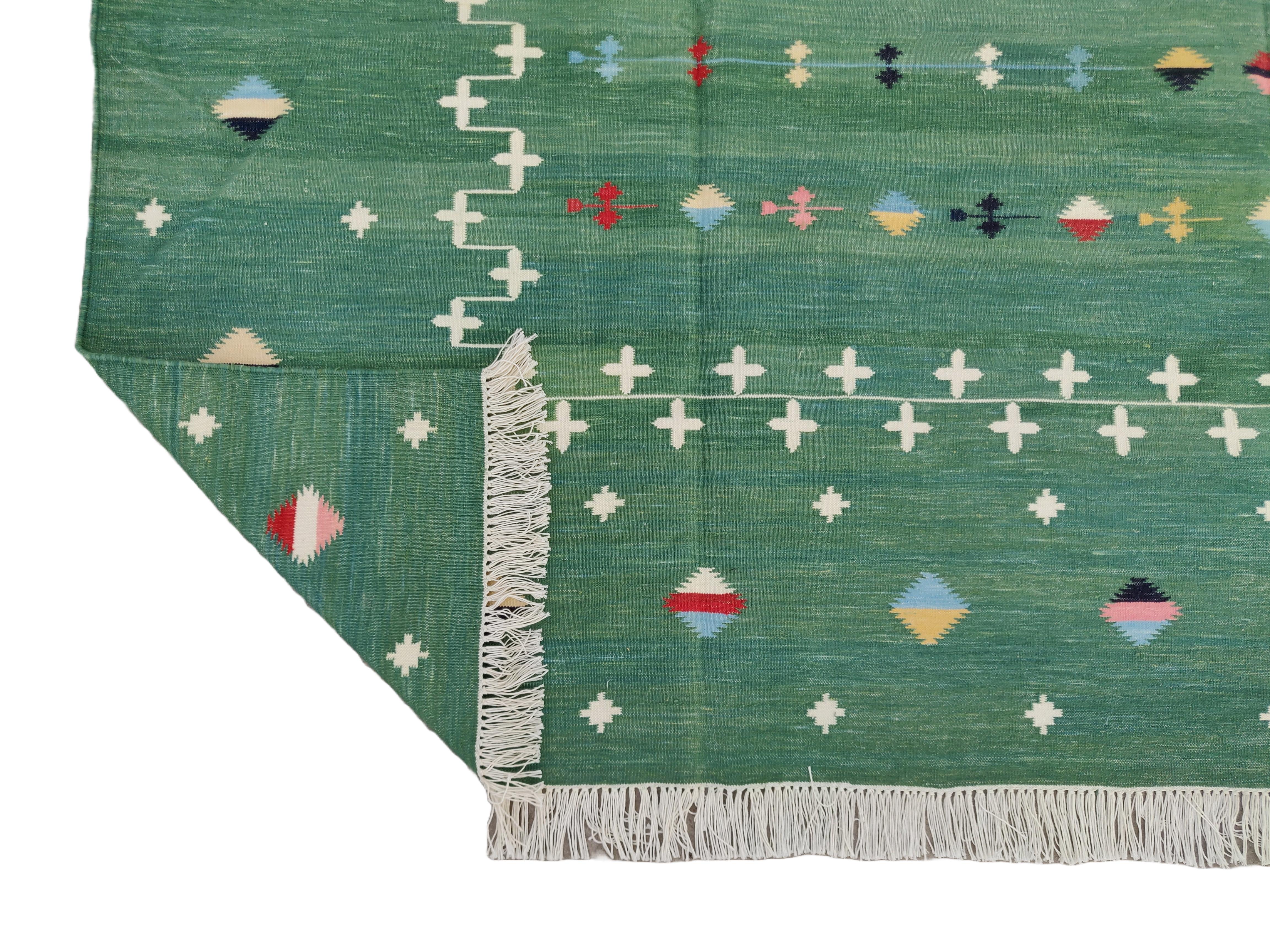 Handgefertigter Flachgewebe-Teppich aus Baumwolle, 9x9, Grüner indischer Shooting Star Dhurrie-Teppich (Moderne der Mitte des Jahrhunderts) im Angebot