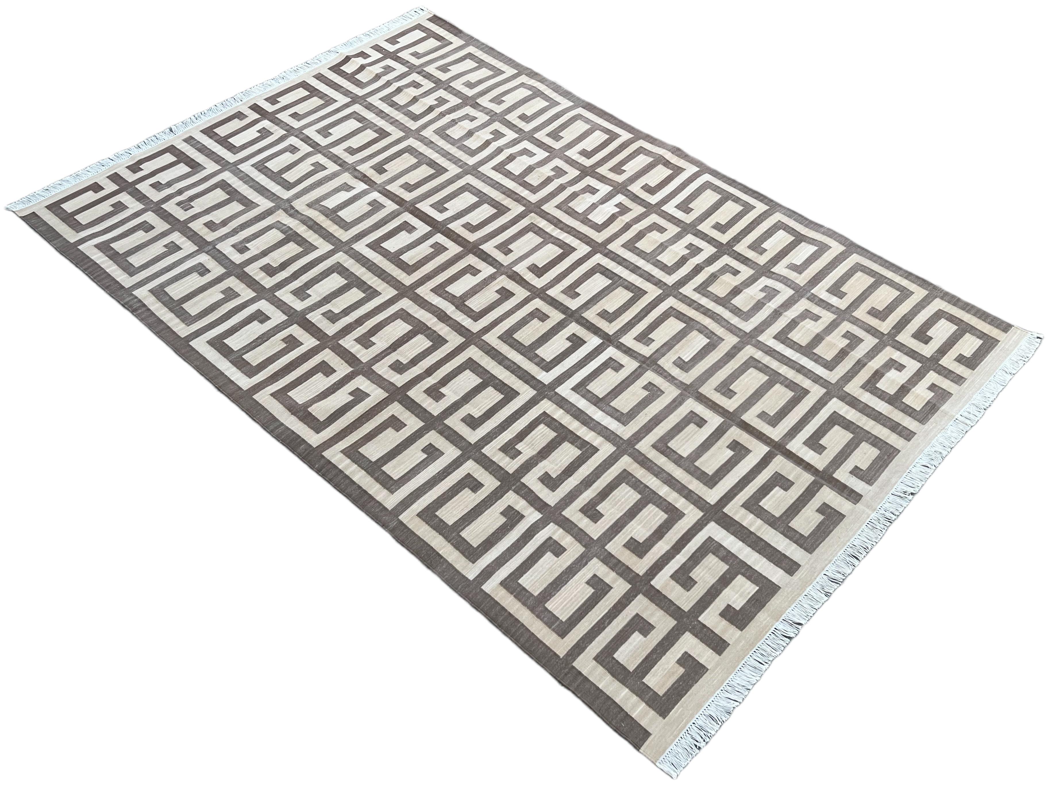 Cotton Vegetable Dyed Reversible Beige & Brown Geometric Patterned Indian Rug - 6'x9'
These special flat-weave dhurries are hand-woven with 15 ply 100% cotton yarn. Due to the special manufacturing techniques used to create our rugs, the size and