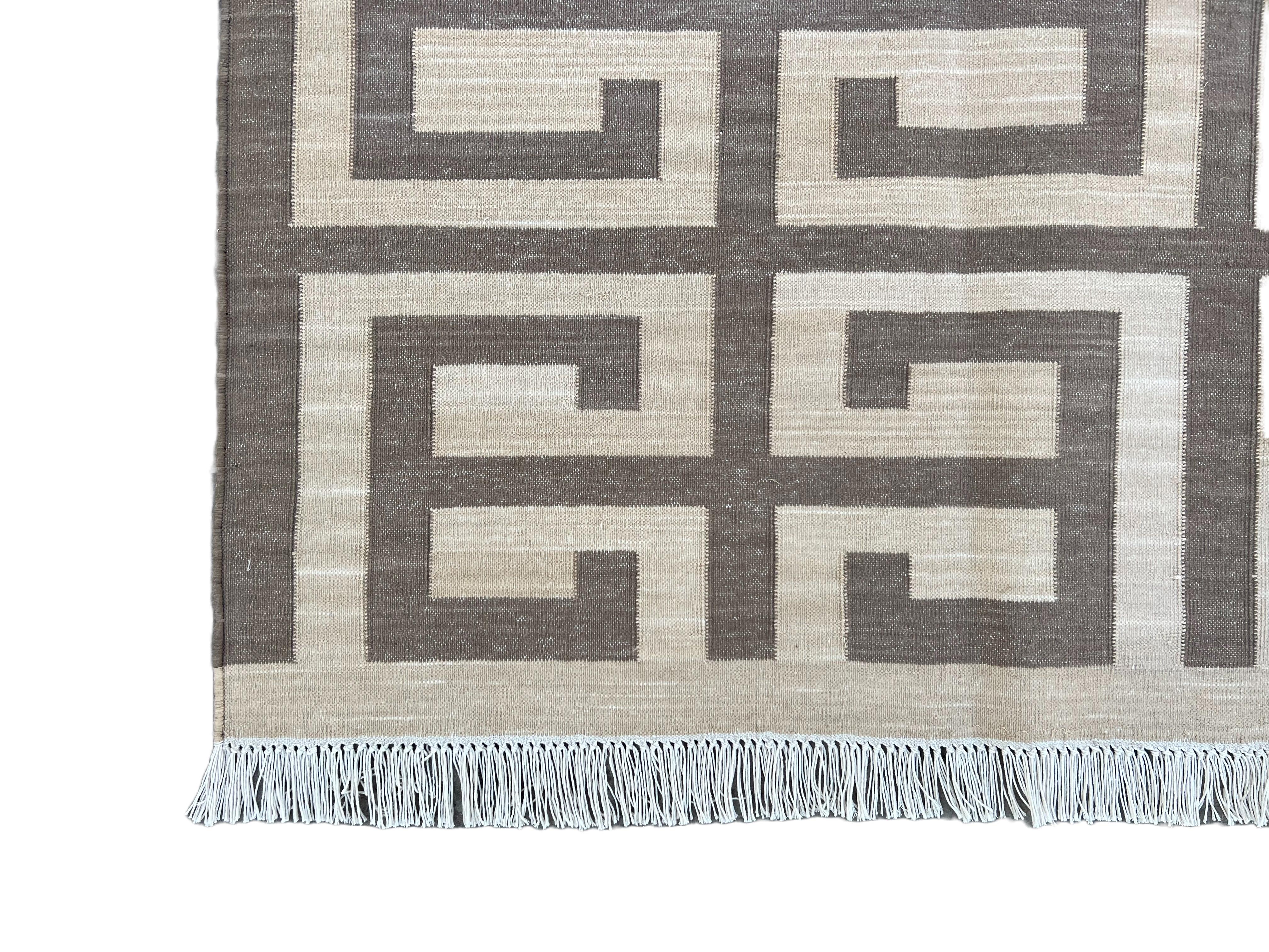 Handmade Cotton Area Flat Weave Rug, Beige & Brown Geometric Indian Dhurrie Rug For Sale 3
