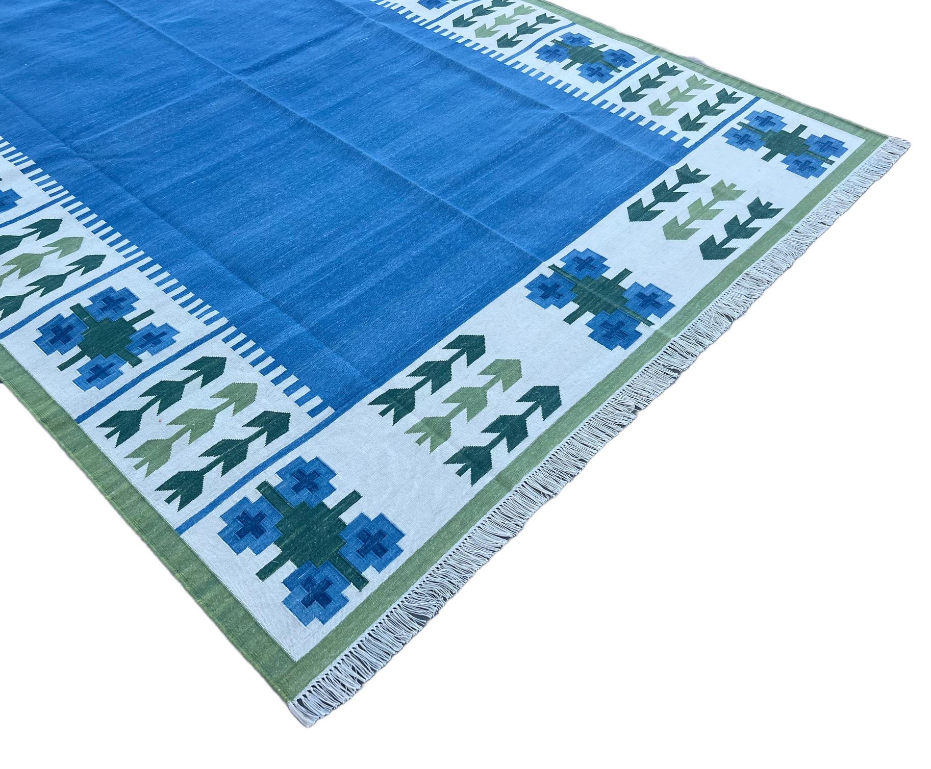Contemporary Handmade Cotton Area Flat Weave Rug, Blue And Green Leaf Pattern Indian Dhurrie For Sale