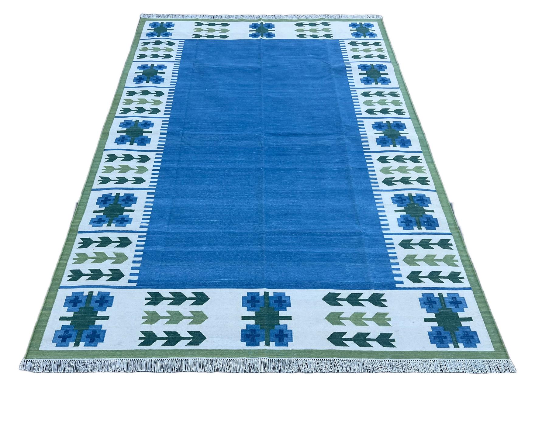 Handmade Cotton Area Flat Weave Rug, Blue And Green Leaf Pattern Indian Dhurrie For Sale 3