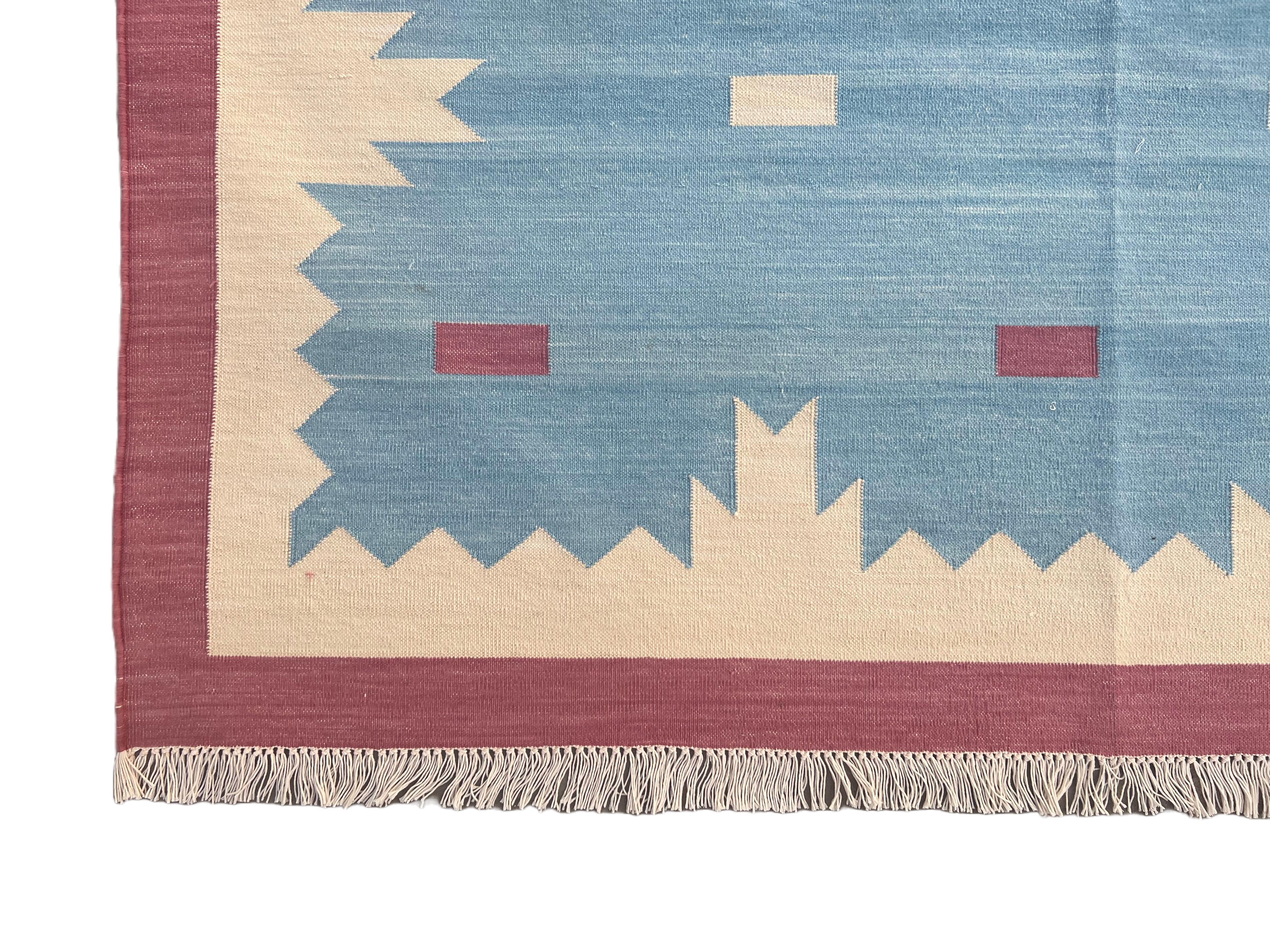 Handmade Cotton Area Flat Weave Rug, Blue And Pink Geometric Indian Dhurrie Rug For Sale 4