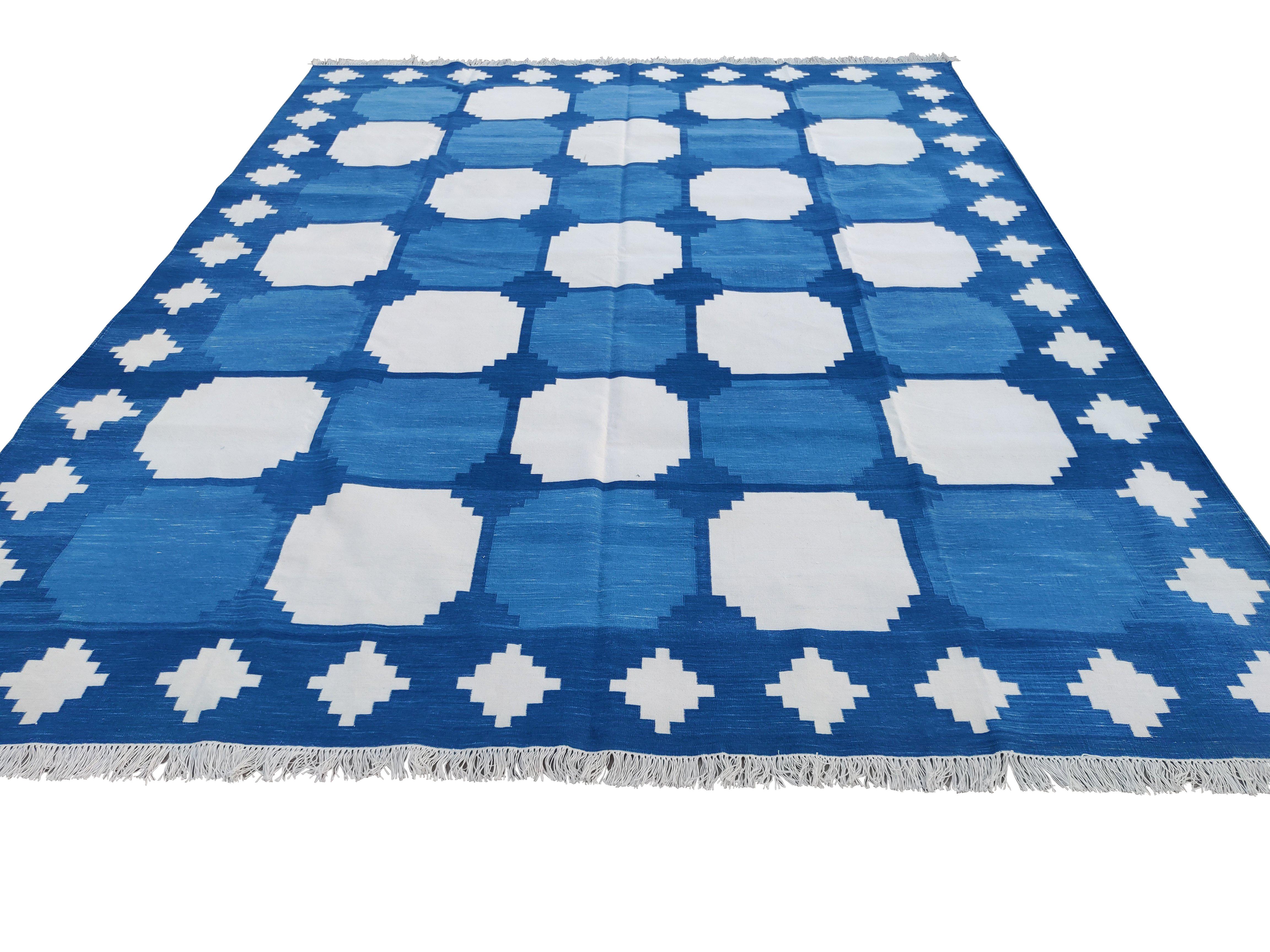 Hand-Woven Handmade Cotton Area Flat Weave Rug, Blue And White Geometric Indian Dhurrie-6x9 For Sale