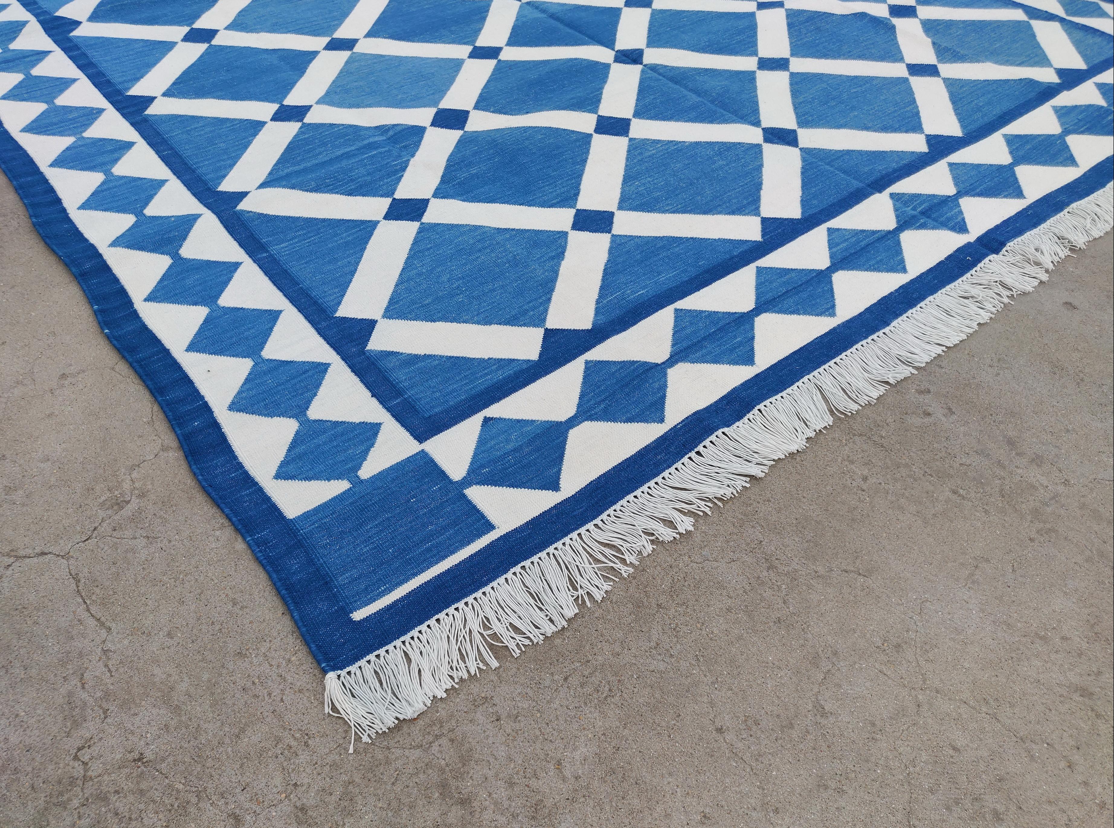 Mid-Century Modern Handmade Cotton Area Flat Weave Rug, Blue And White Geometric Indian Dhurrie Rug For Sale