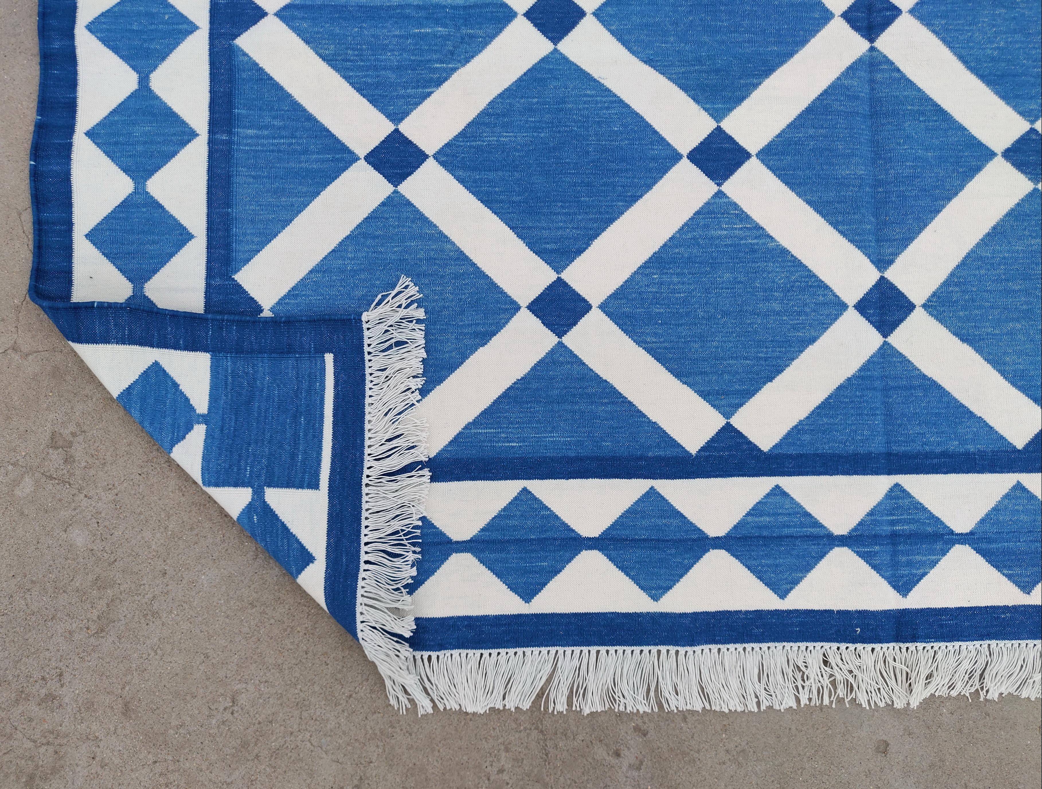 Handmade Cotton Area Flat Weave Rug, Blue And White Geometric Indian Dhurrie Rug For Sale 2