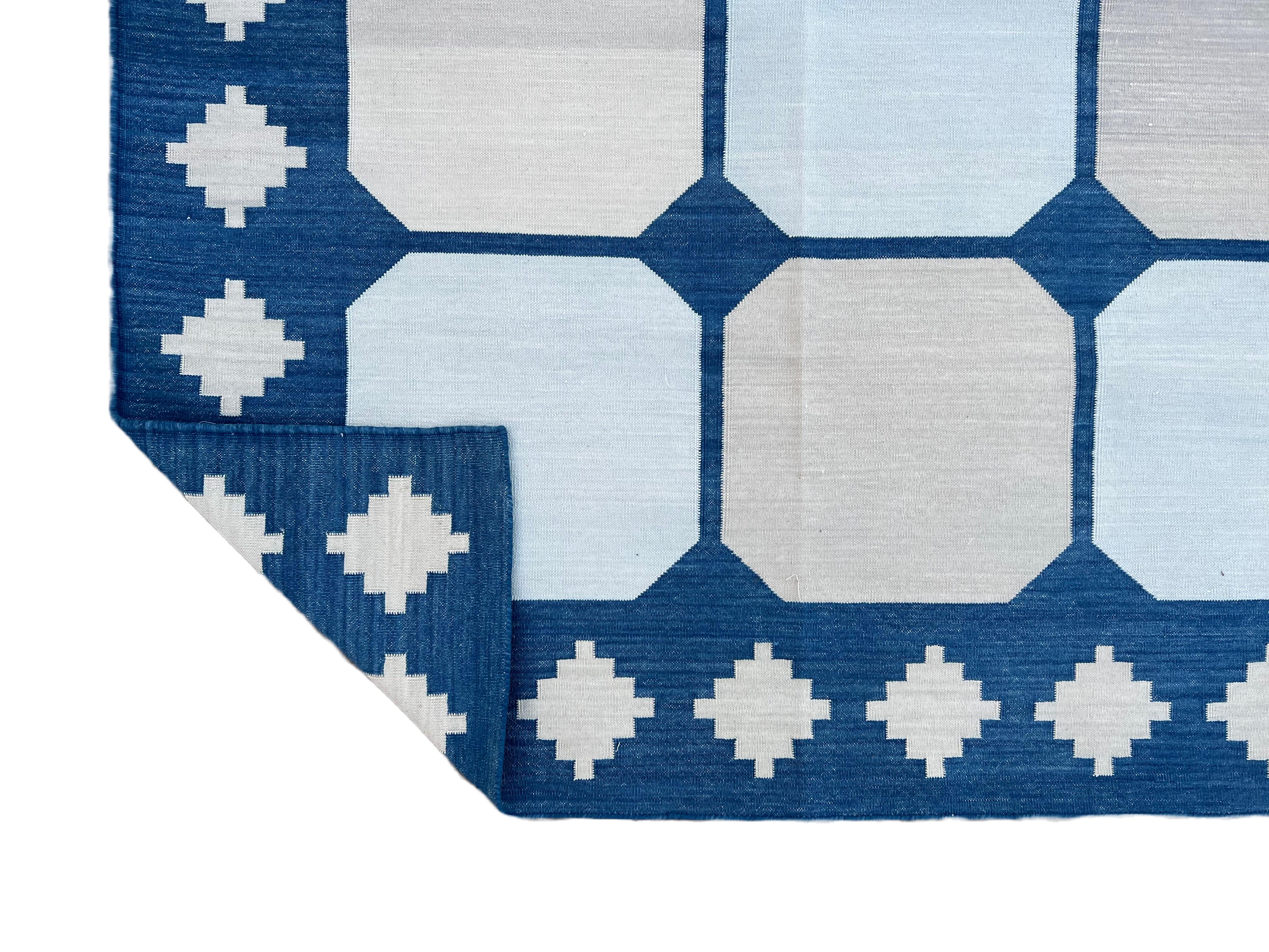 Handmade Cotton Area Flat Weave Rug, Blue & Beige Geometric Tile Indian Dhurrie For Sale 3