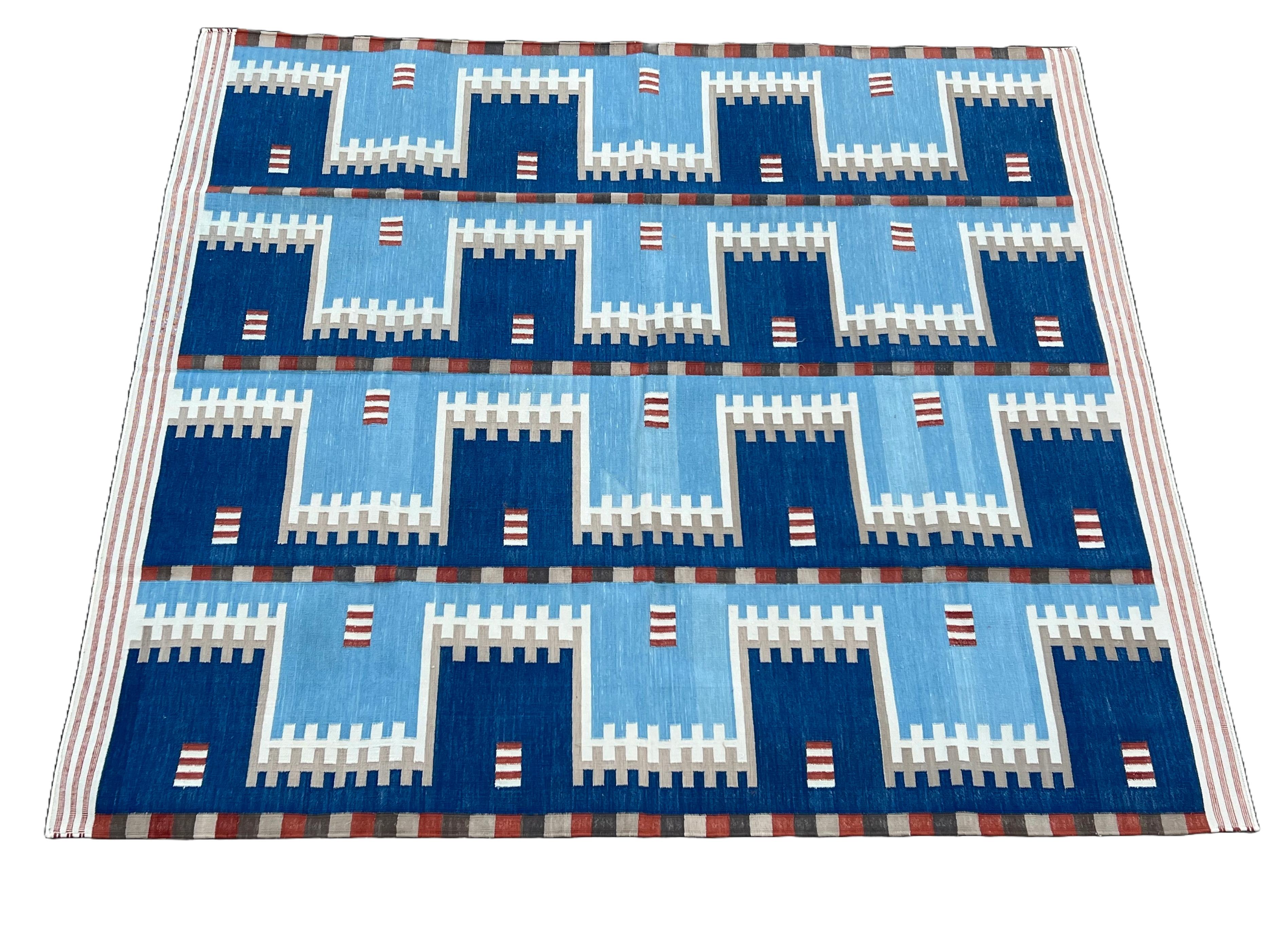 Hand-Woven Handmade Cotton Area Flat Weave Rug, Blue, Cream, Beige Geometric Indian Dhurrie For Sale