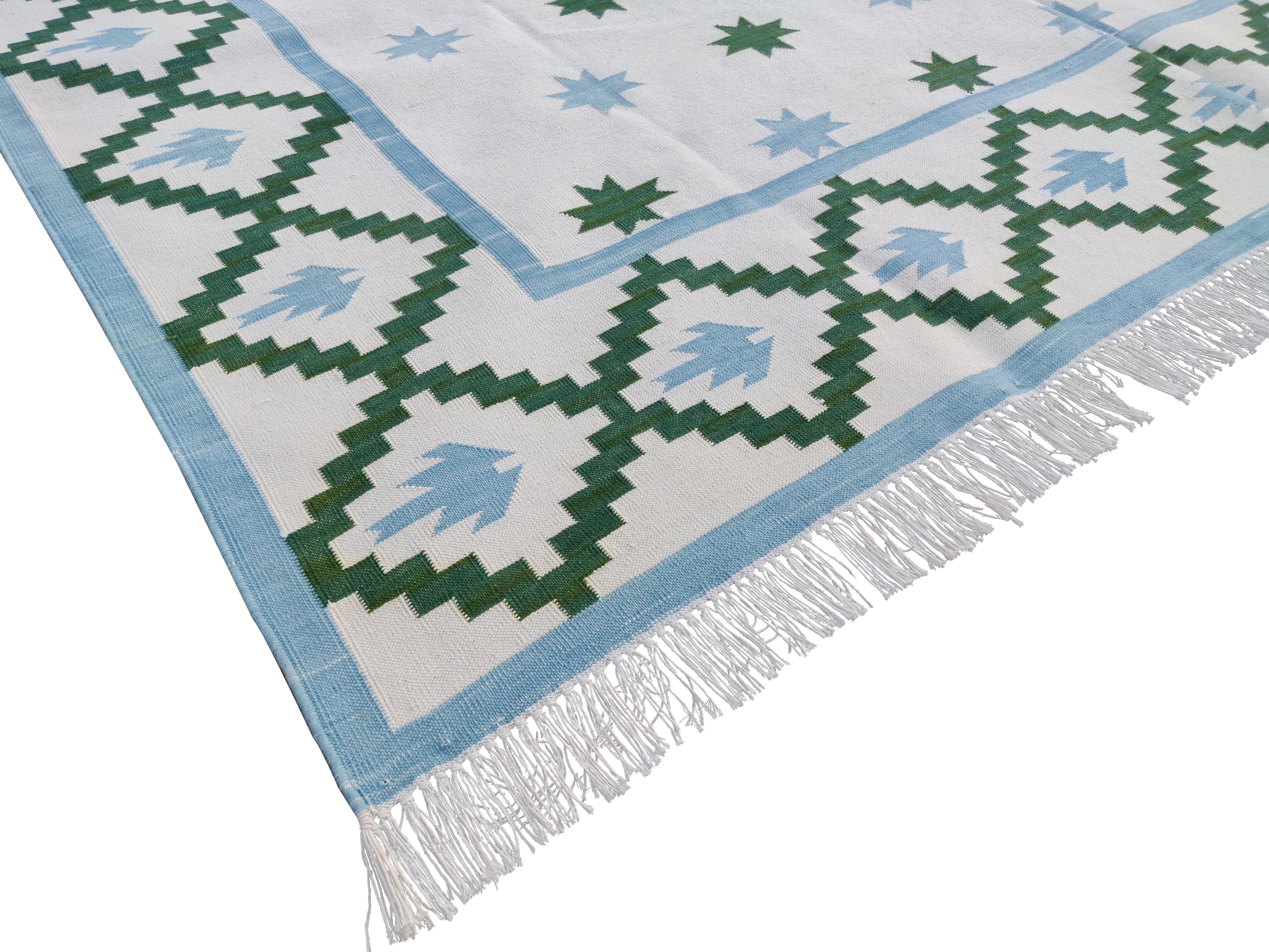 Hand-Woven Handmade Cotton Area Flat Weave Rug, Blue & Green Indian Star Indian Dhurrie Rug For Sale