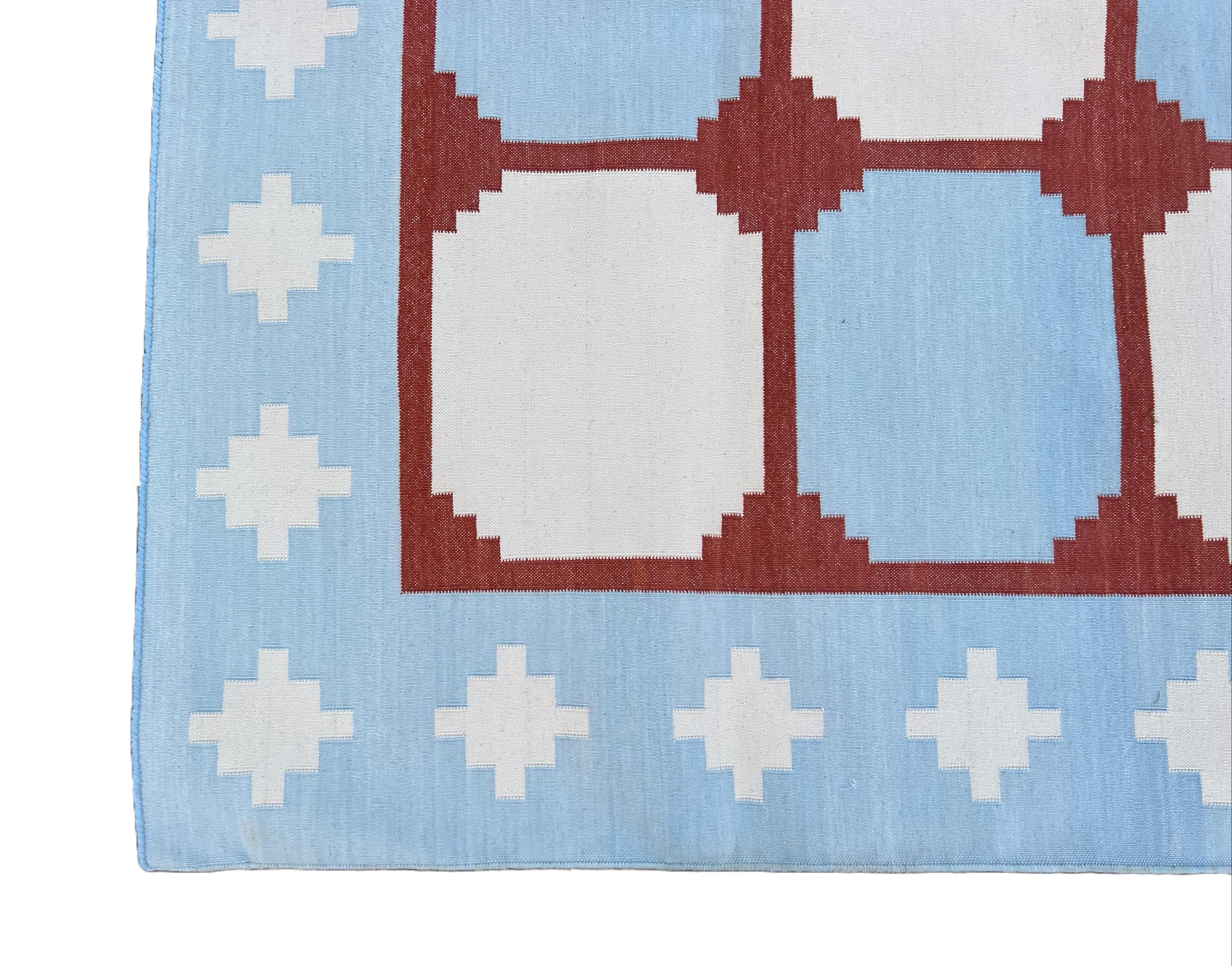 Handmade Cotton Area Flat Weave Rug, Blue & Red Indian Star Geometric Dhurrie For Sale 2