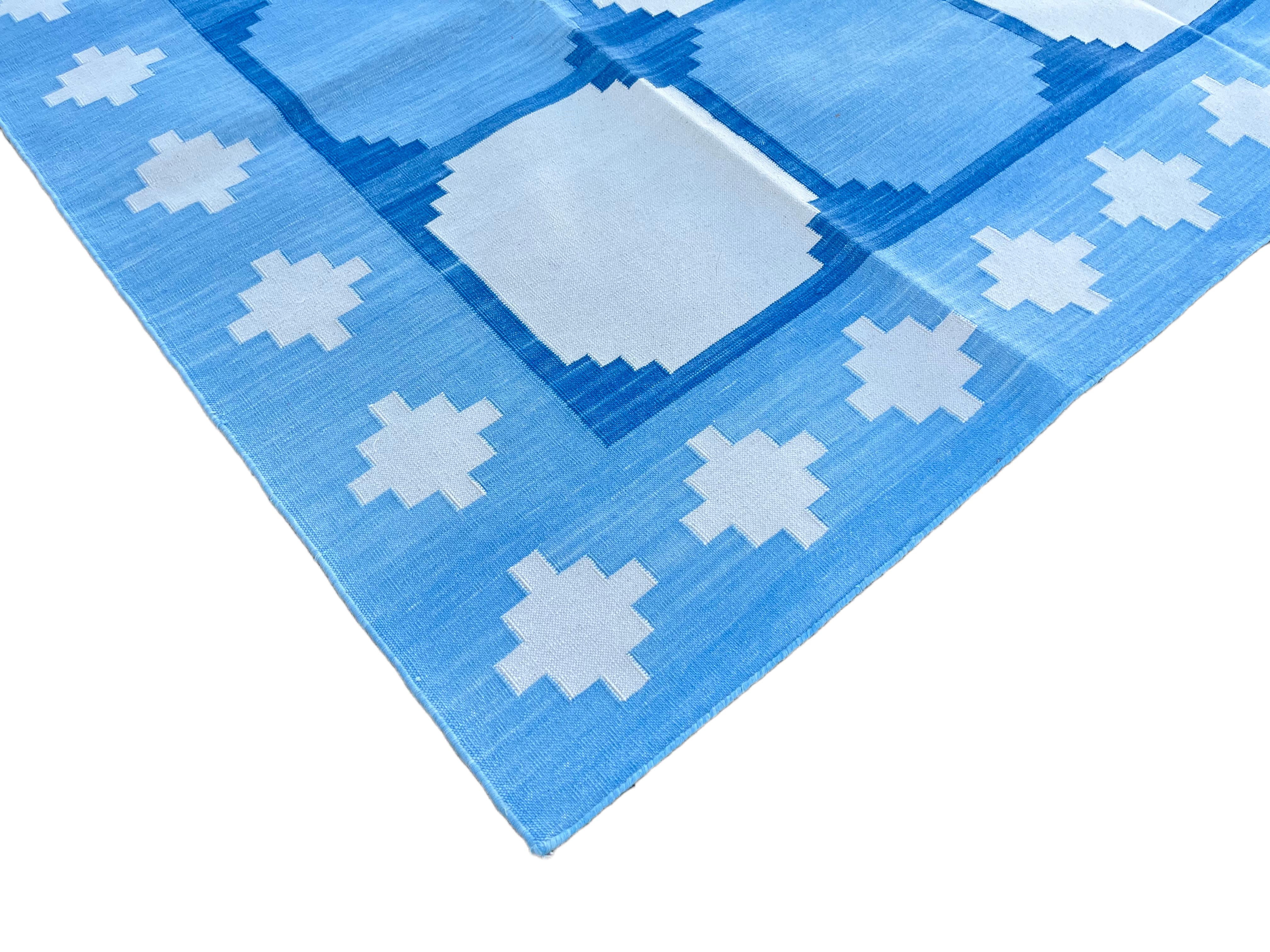 Mid-Century Modern Handmade Cotton Area Flat Weave Rug, Blue & White Geometric Tile Indian Dhurrie For Sale