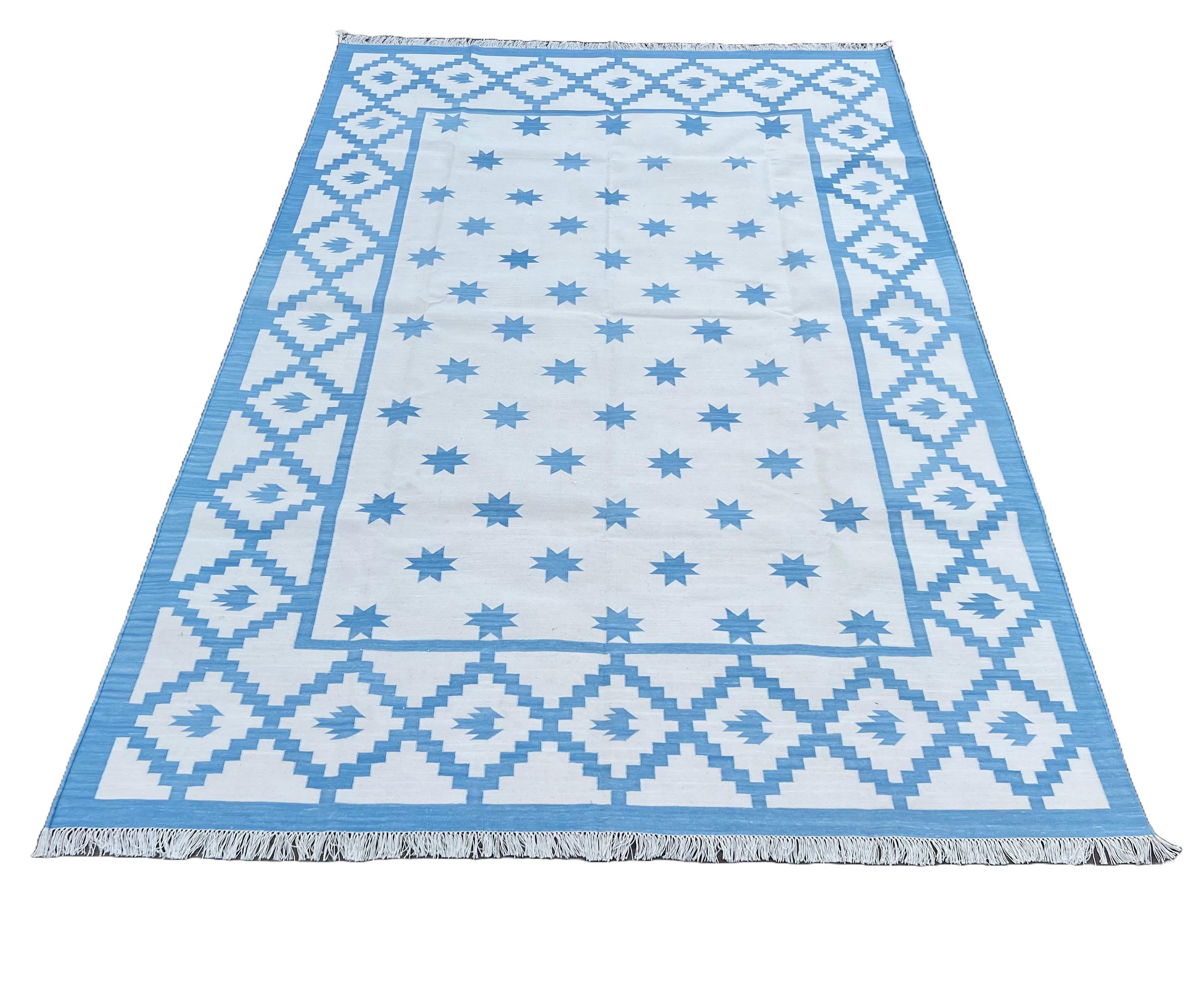 Contemporary Handmade Cotton Area Flat Weave Rug, Blue & White Indian Star Geometric Dhurrie For Sale
