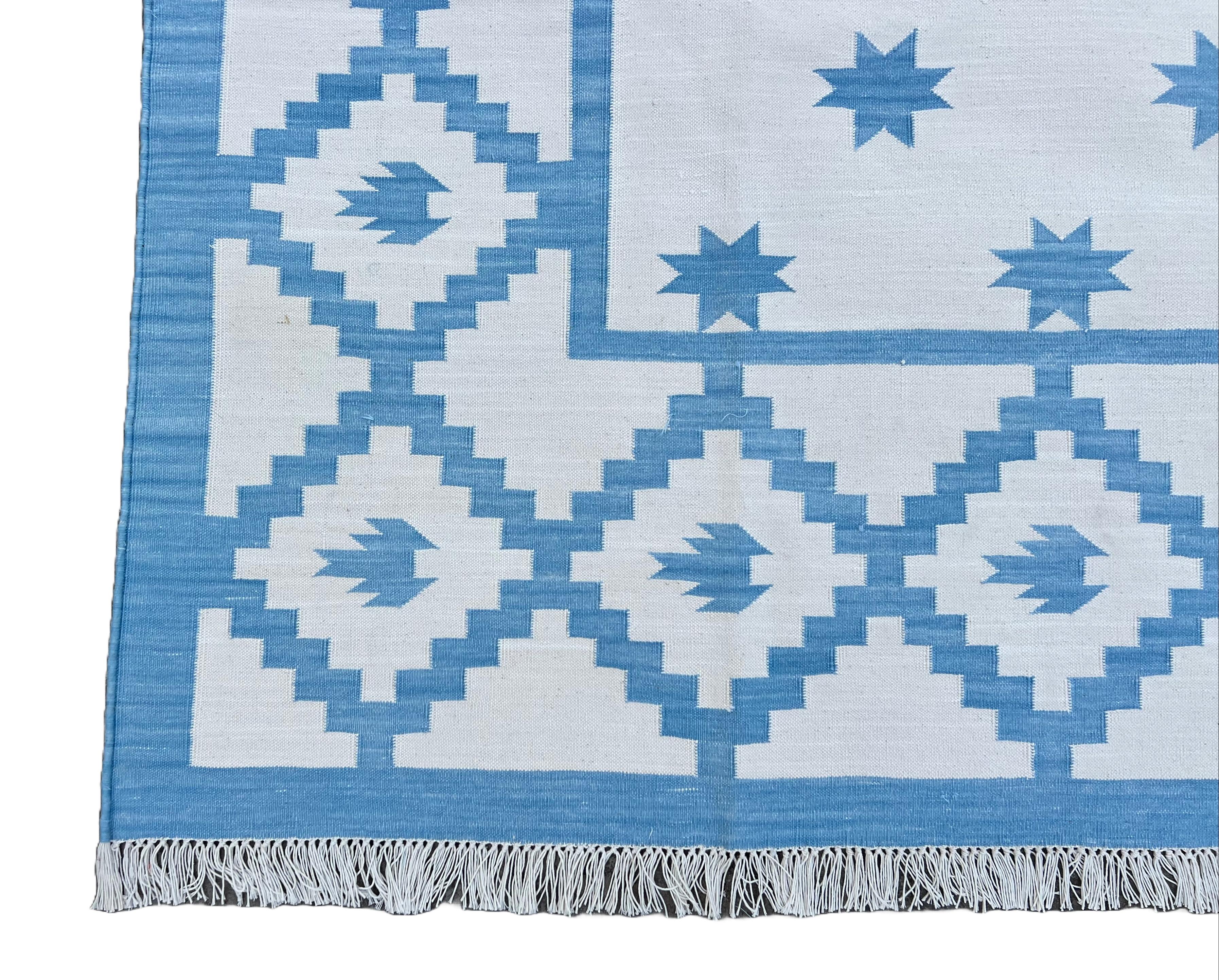 Handmade Cotton Area Flat Weave Rug, Blue & White Indian Star Geometric Dhurrie For Sale 2